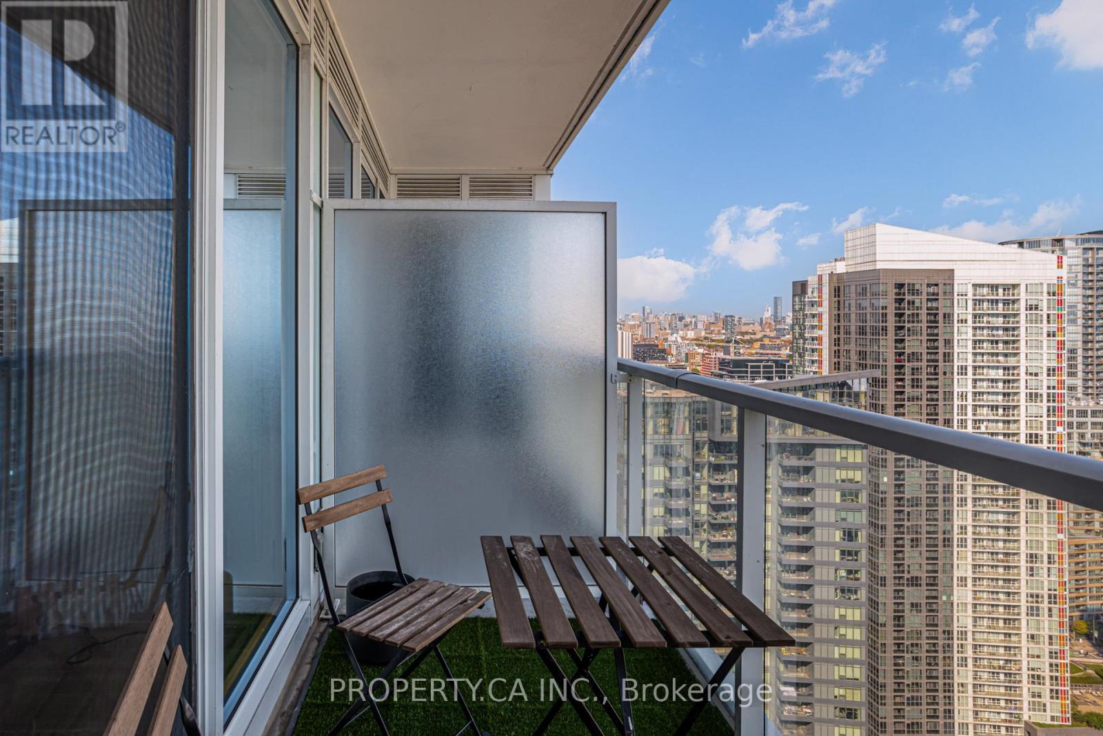 4110 - 19 Bathurst Street, Toronto, Ontario  M5V 1A5 - Photo 21 - C12454137