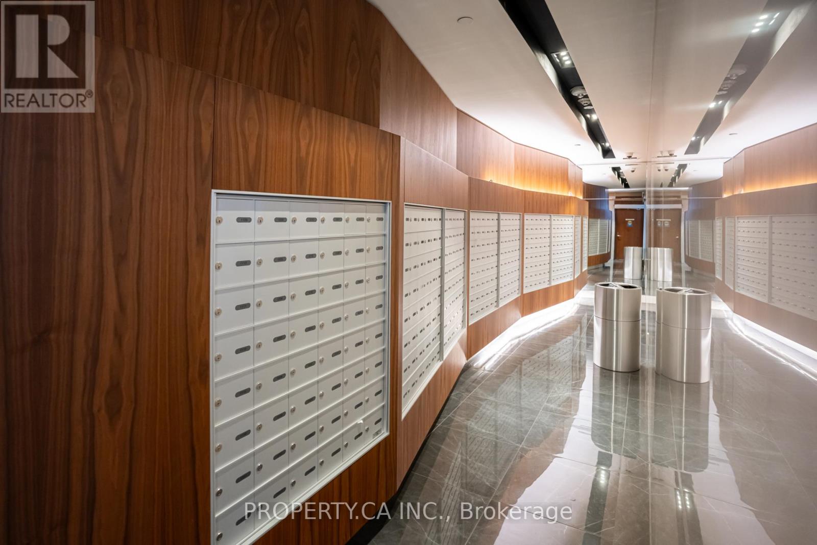 4110 - 19 Bathurst Street, Toronto, Ontario  M5V 1A5 - Photo 4 - C12454137
