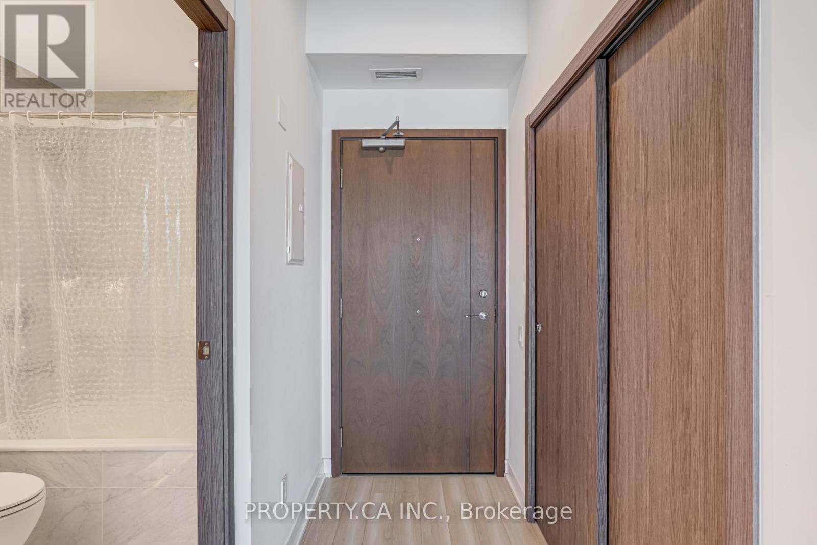 4110 - 19 Bathurst Street, Toronto, Ontario  M5V 1A5 - Photo 8 - C12454137