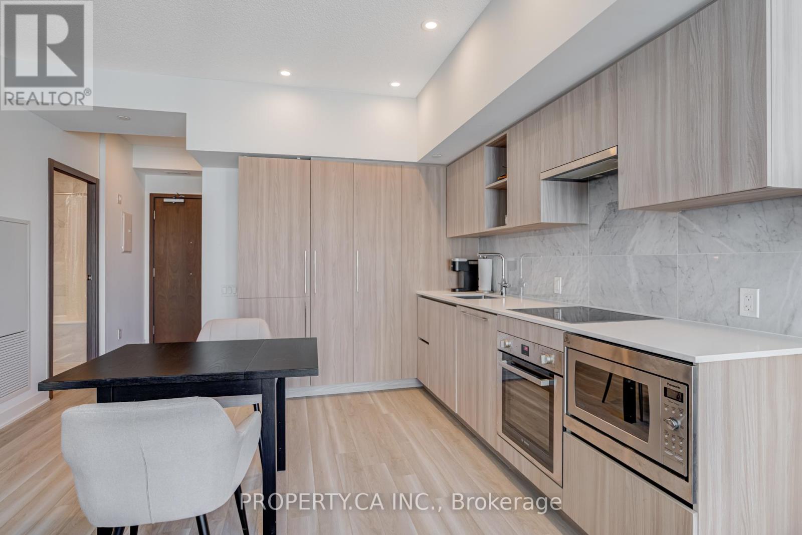 4110 - 19 Bathurst Street, Toronto, Ontario  M5V 1A5 - Photo 9 - C12454137