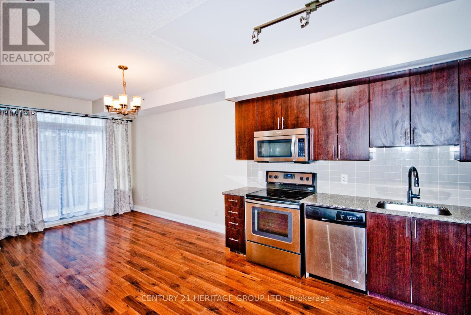 209 - 85 North Park Road, Vaughan, Ontario  L4J 0H9 - Photo 12 - N12272612