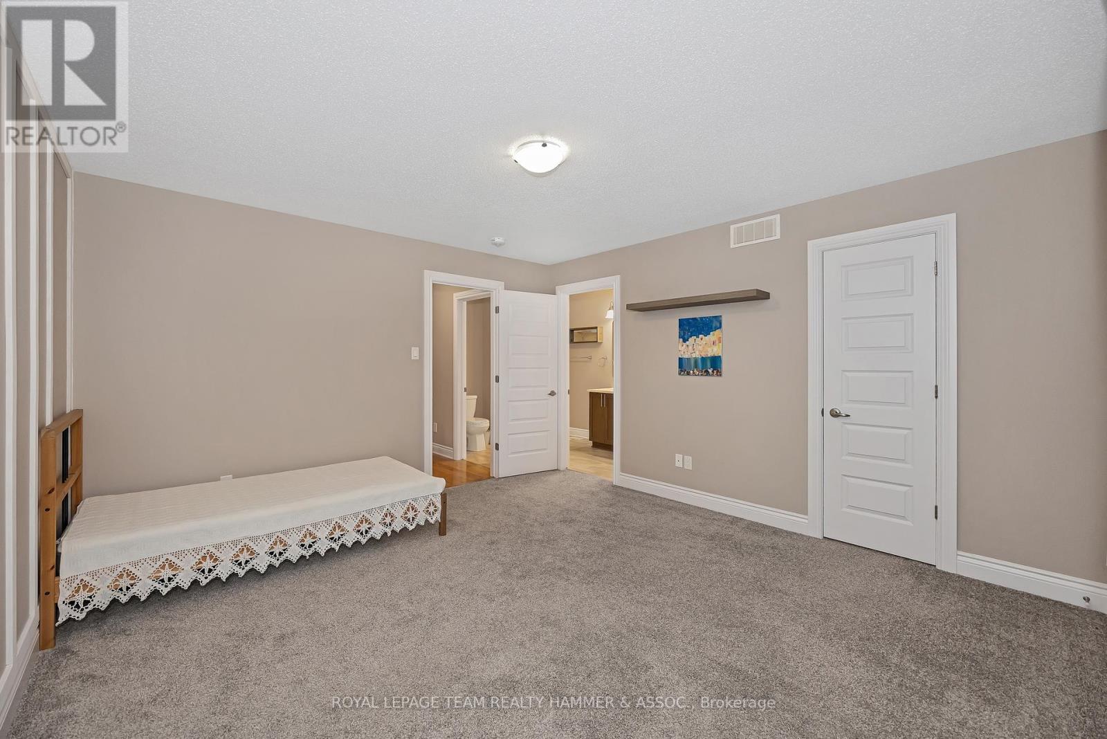 1184 Docteur Corbeil Boulevard, Clarence-Rockland, Ontario  K2K 0G9 - Photo 12 - X12454230