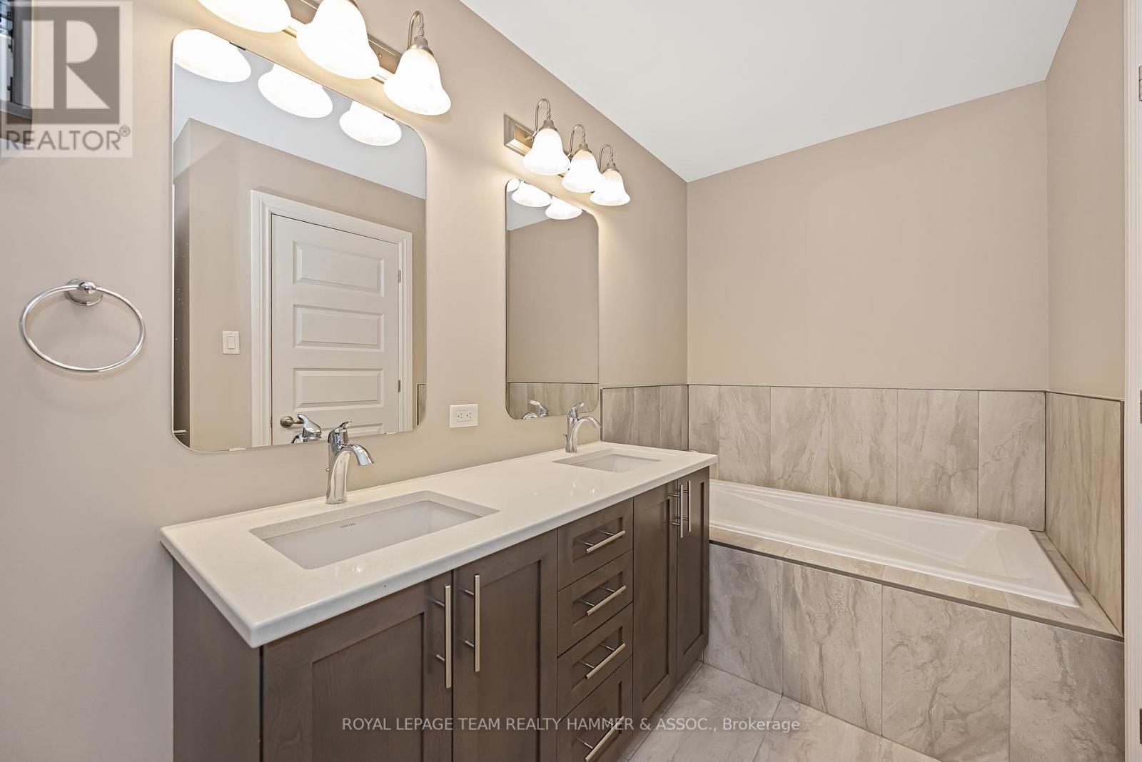1184 Docteur Corbeil Boulevard, Clarence-Rockland, Ontario  K2K 0G9 - Photo 14 - X12454230