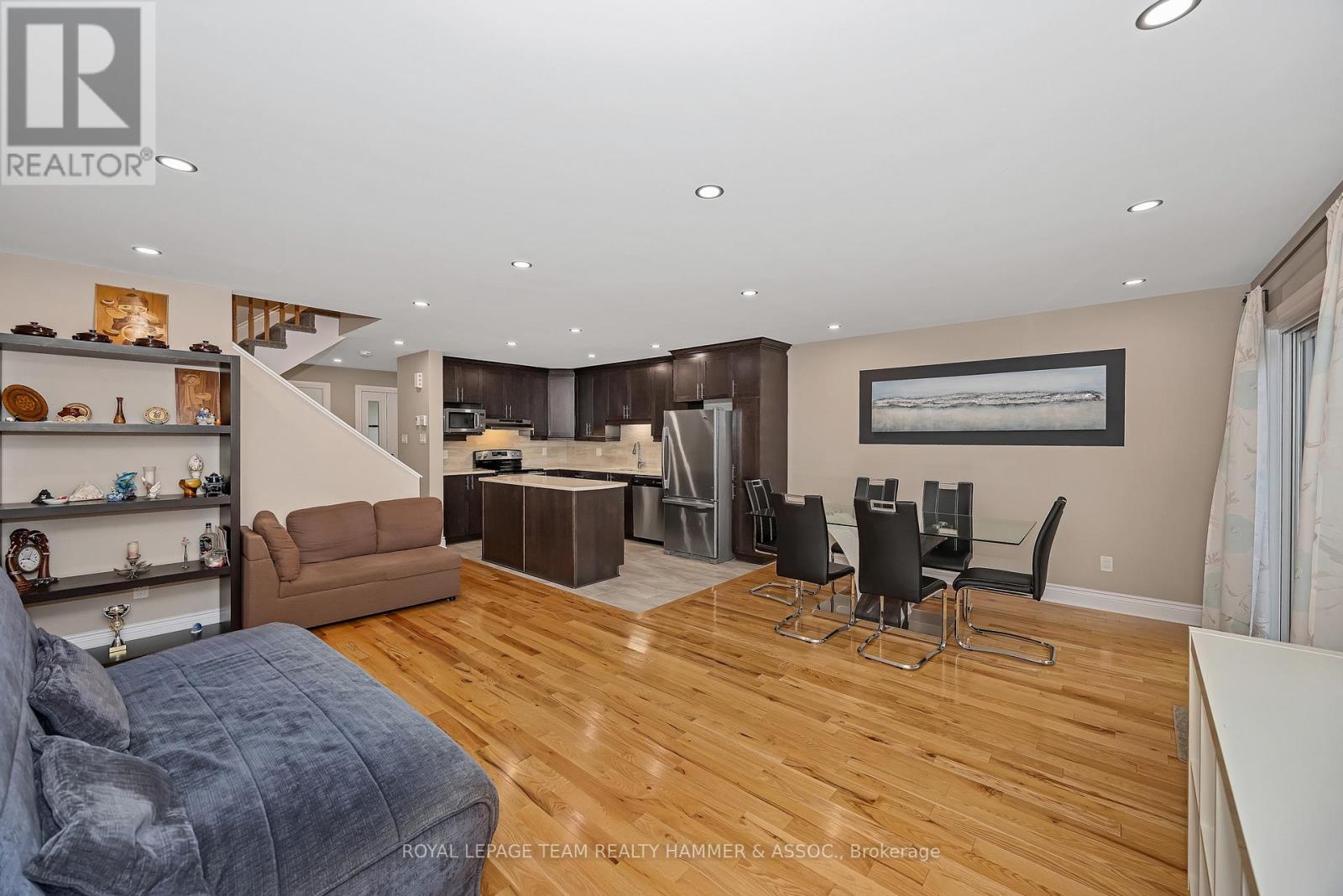 1184 Docteur Corbeil Boulevard, Clarence-Rockland, Ontario  K2K 0G9 - Photo 7 - X12454230