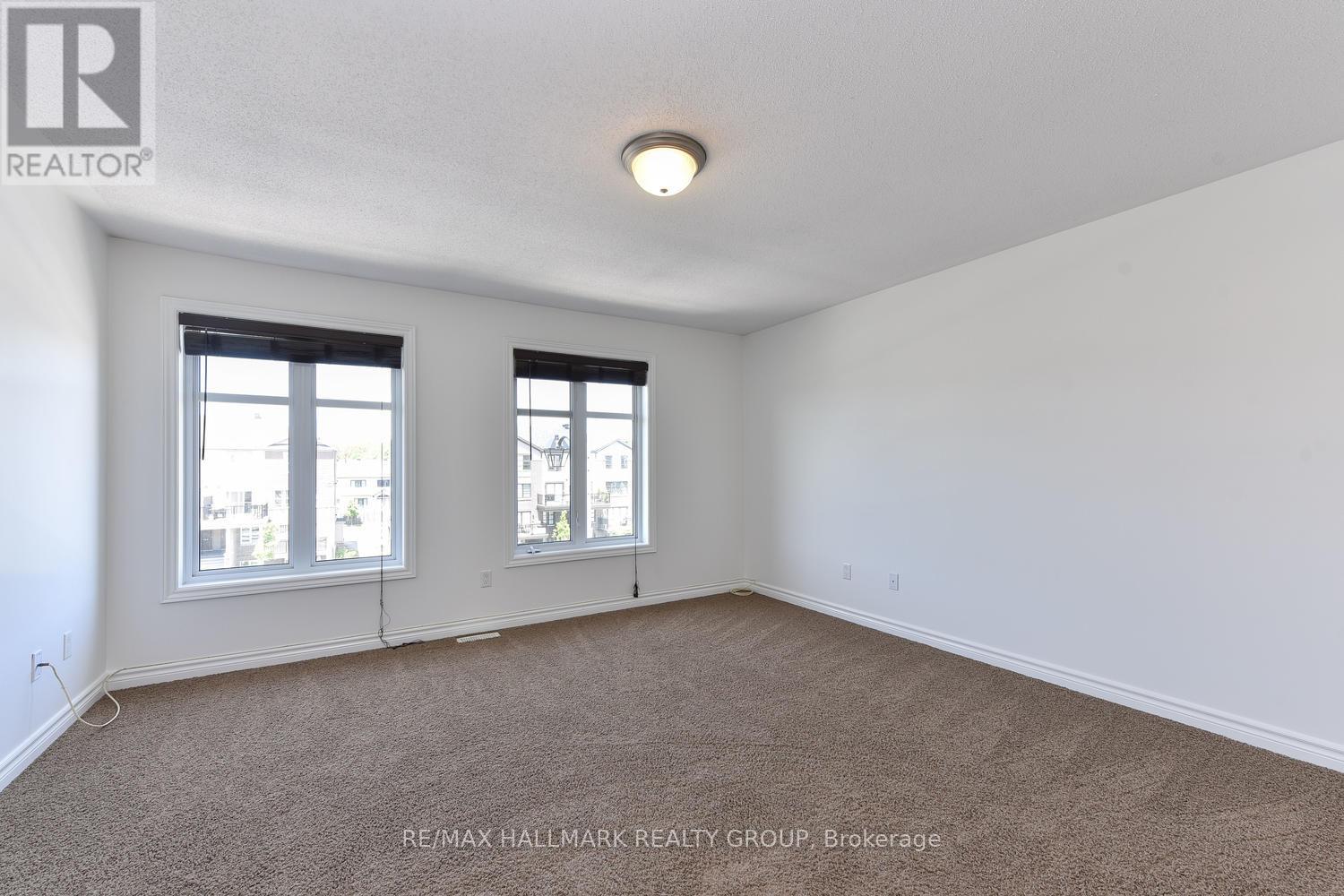 736b Chapman Mills Drive, Ottawa, Ontario  K2J 3V2 - Photo 11 - X12454293
