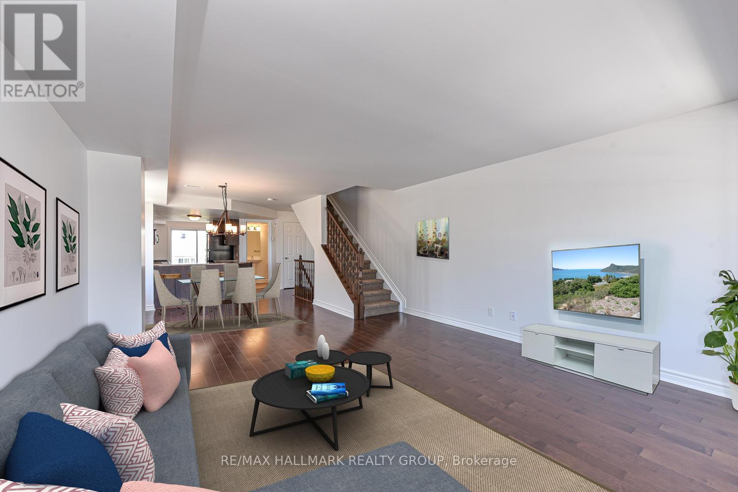 736b Chapman Mills Drive, Ottawa, Ontario  K2J 3V2 - Photo 4 - X12454293
