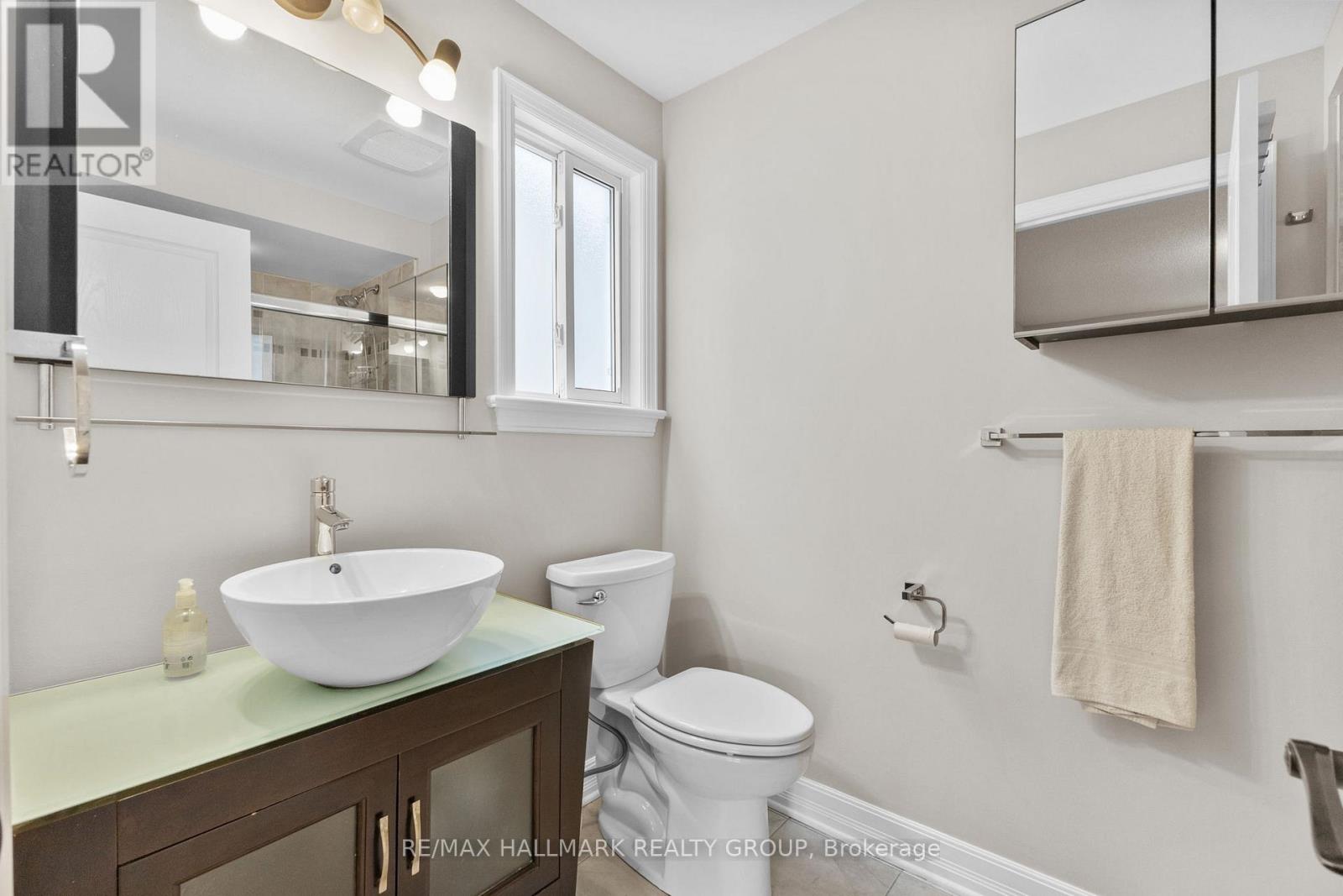 30 Lillico Drive, Ottawa, Ontario  K1V 9L6 - Photo 27 - X12454295