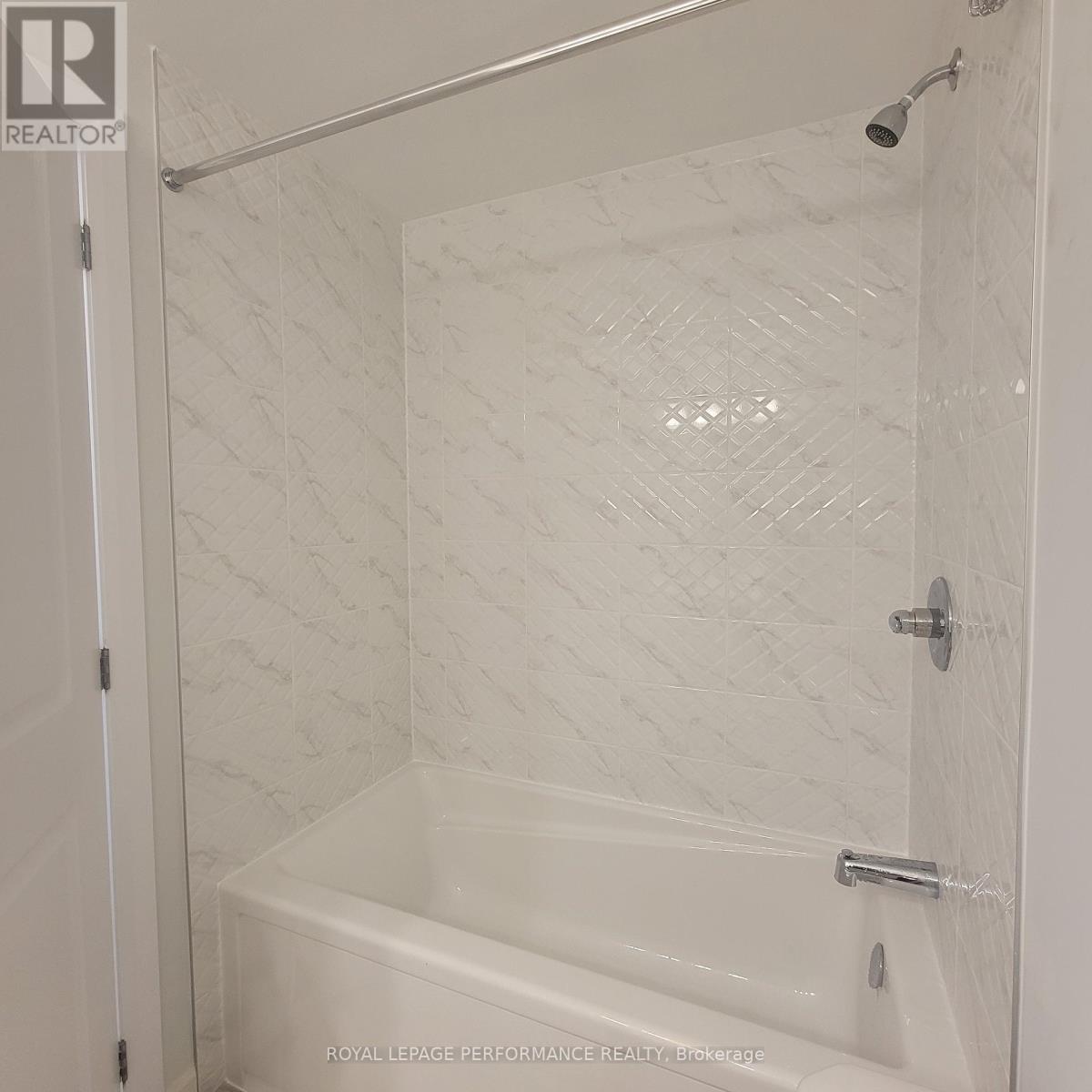 809 Arcadian Private, Ottawa, Ontario  K2T 0S8 - Photo 13 - X12454298