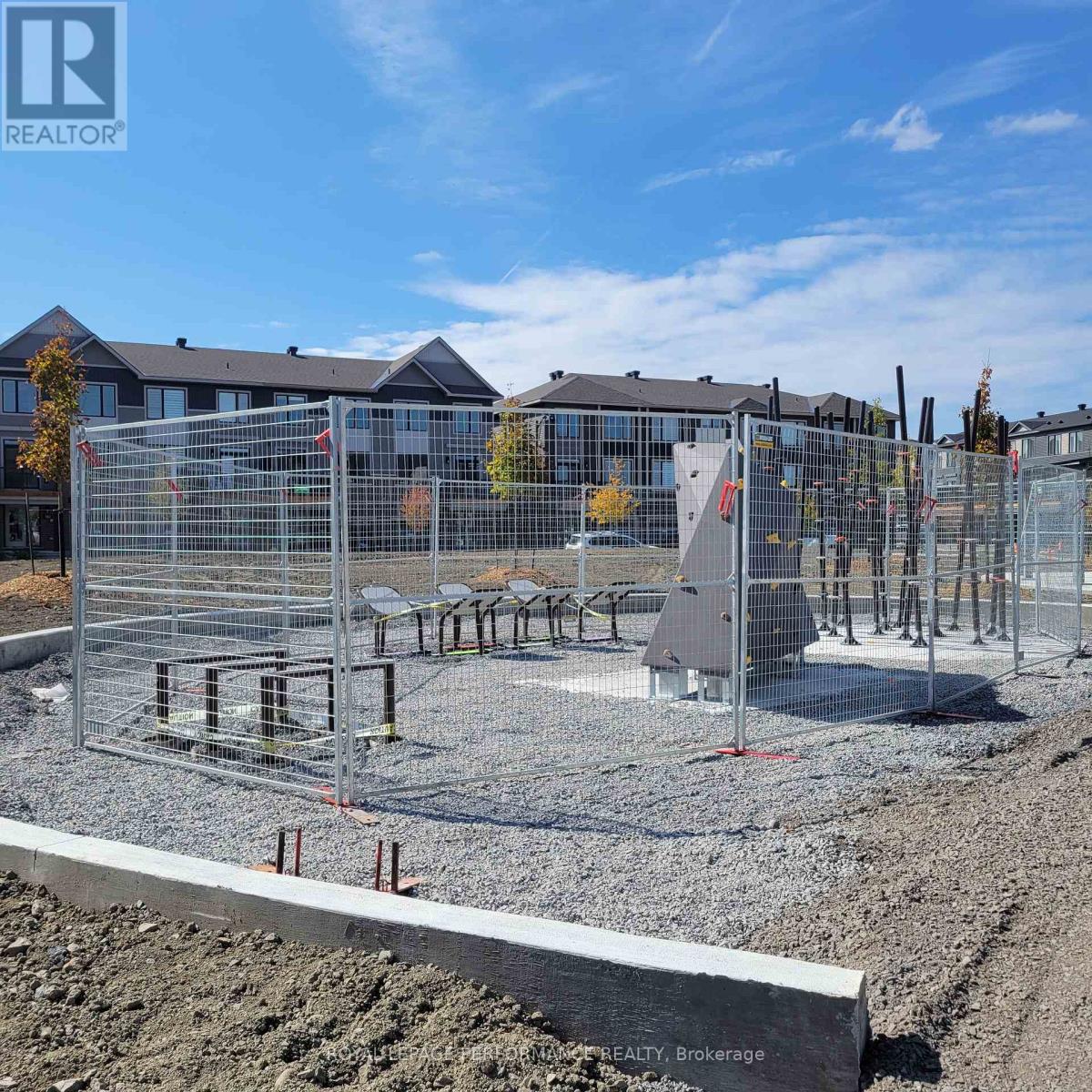 809 Arcadian Private, Ottawa, Ontario  K2T 0S8 - Photo 19 - X12454298