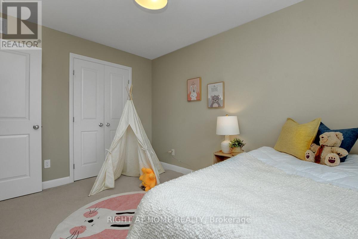 52 Arkose Street, Ottawa, Ontario  K2T 0M2 - Photo 23 - X12454355