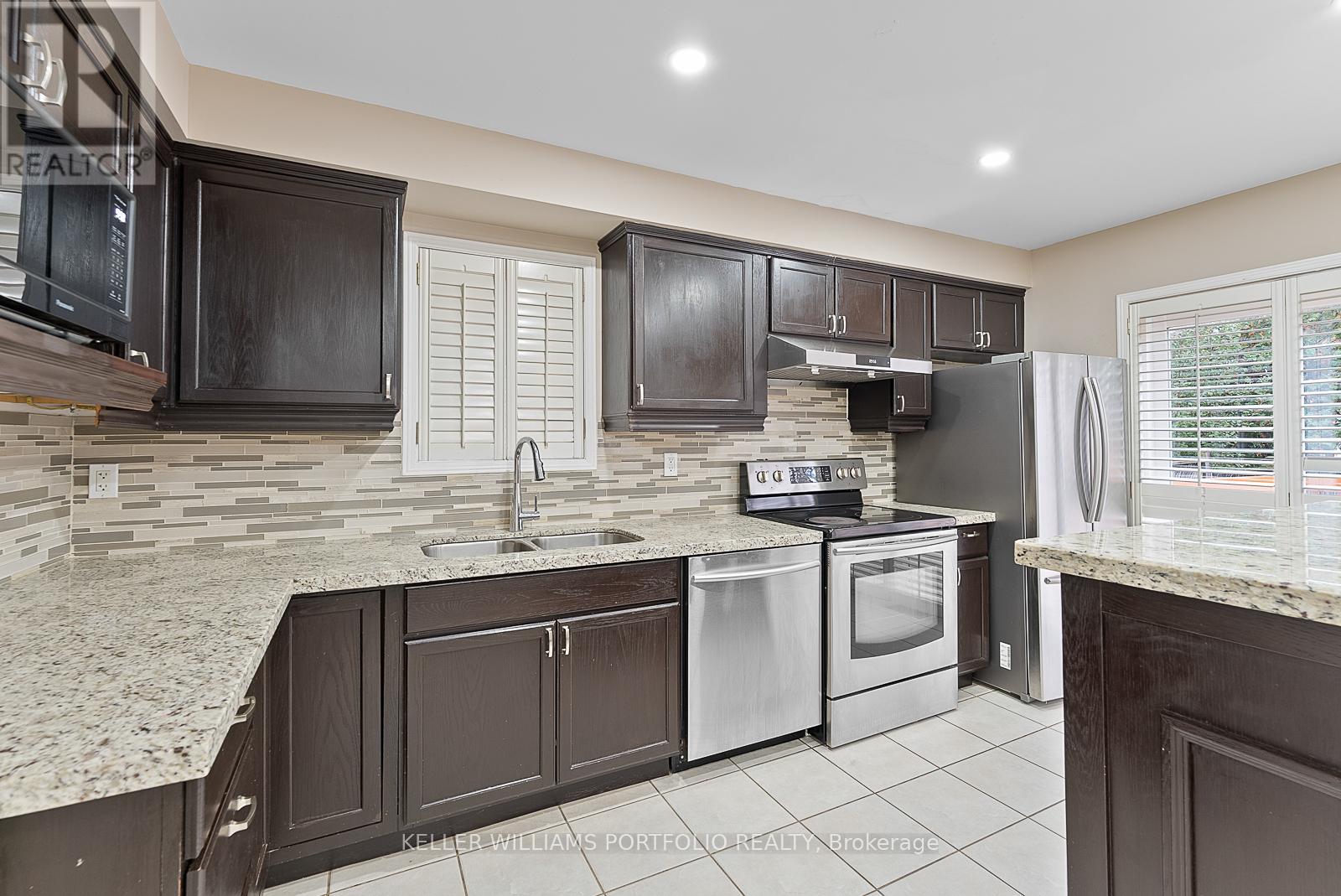 66 Armitage Crescent, Ajax, Ontario  L1T 4K9 - Photo 11 - E12454107