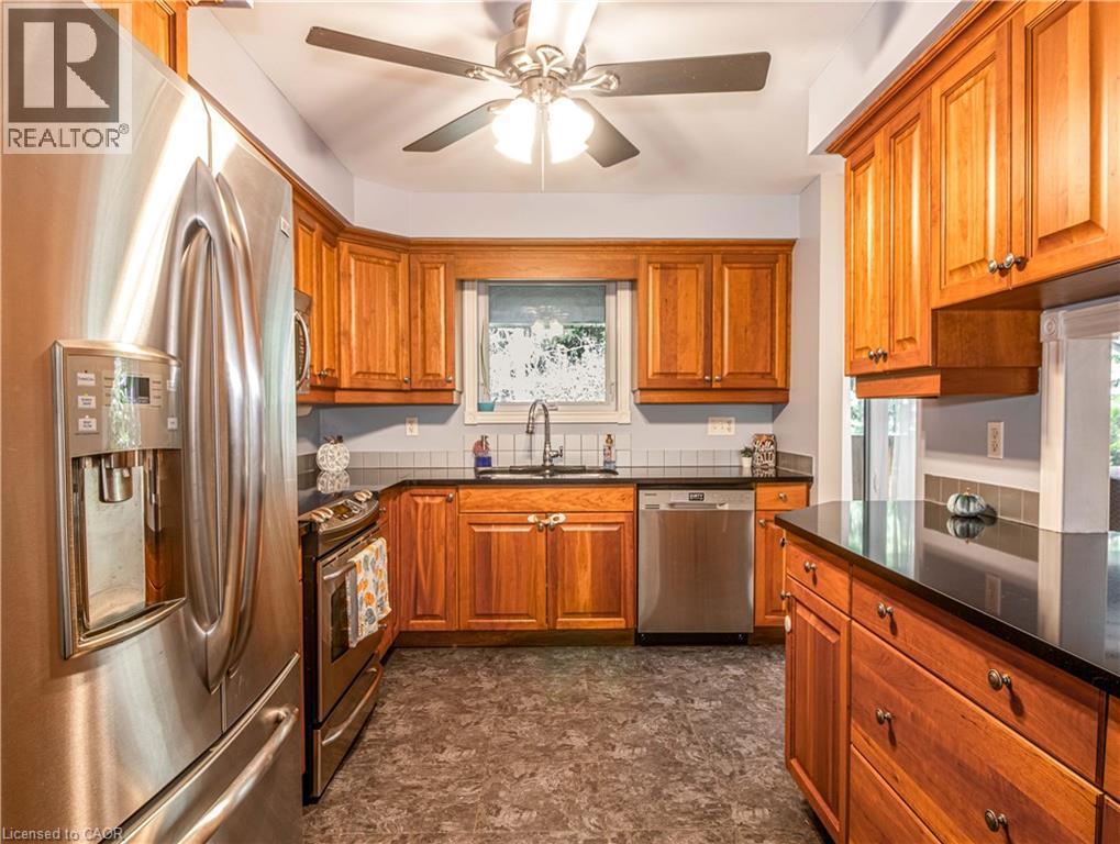 1048 Norfolk County Rd 28, Frogmore, Ontario  N0E 1G0 - Photo 10 - 40777908