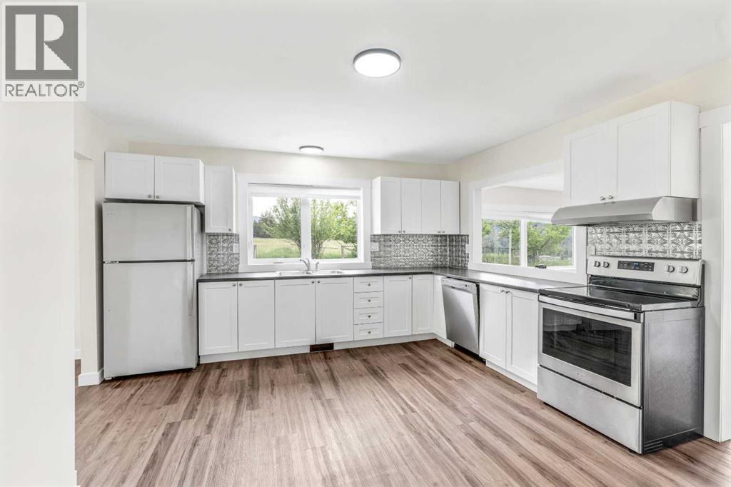 21546 27 Avenue, Bellevue, Alberta  T0K 0C0 - Photo 13 - A2235305