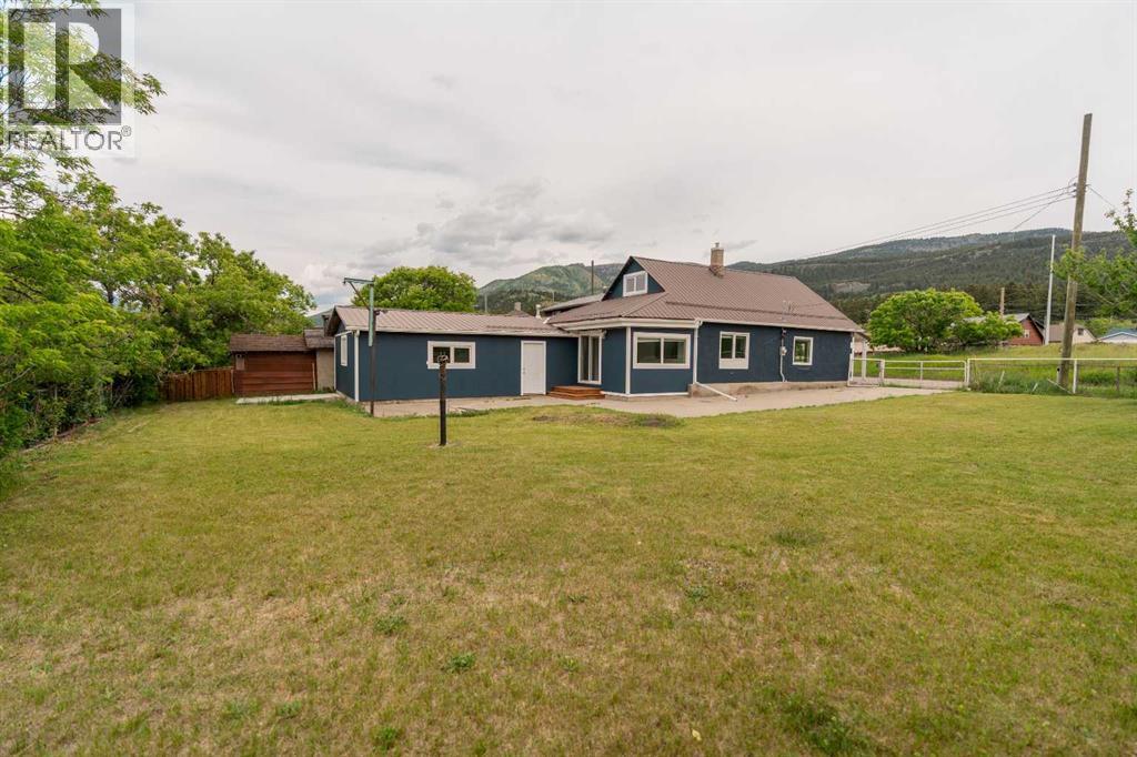 21546 27 Avenue, Bellevue, Alberta  T0K 0C0 - Photo 29 - A2235305