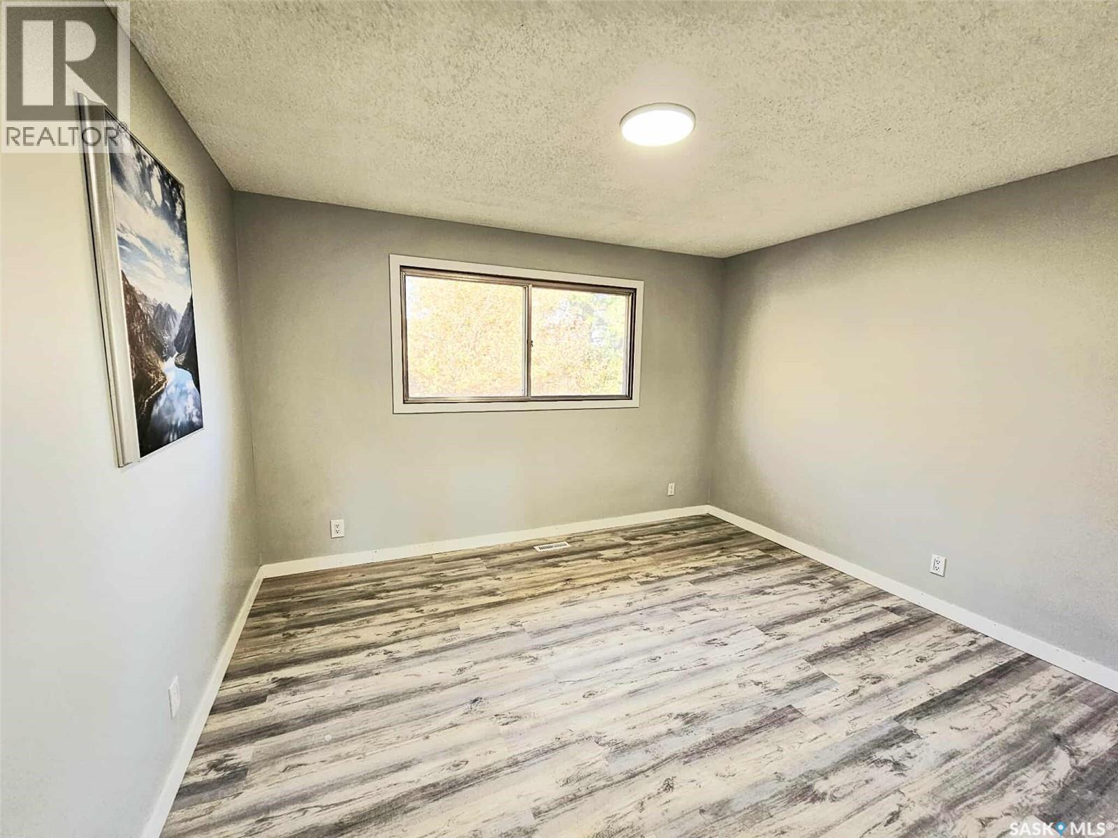 206 George Crescent, Esterhazy, Saskatchewan  S0A 0X0 - Photo 32 - SK015824