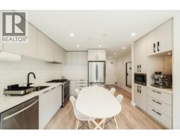 407 3038 ST GEORGE STREET