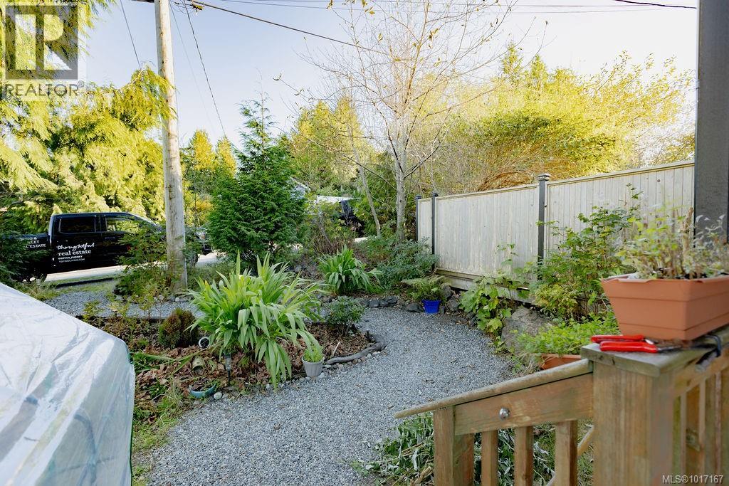1301 Pine Rd, Ucluelet, British Columbia  V0R 3A0 - Photo 40 - 1017167