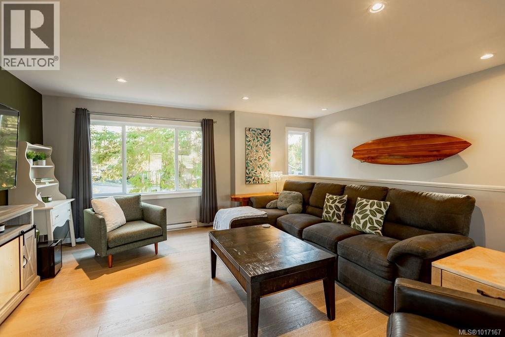 1301 Pine Rd, Ucluelet, British Columbia  V0R 3A0 - Photo 8 - 1017167