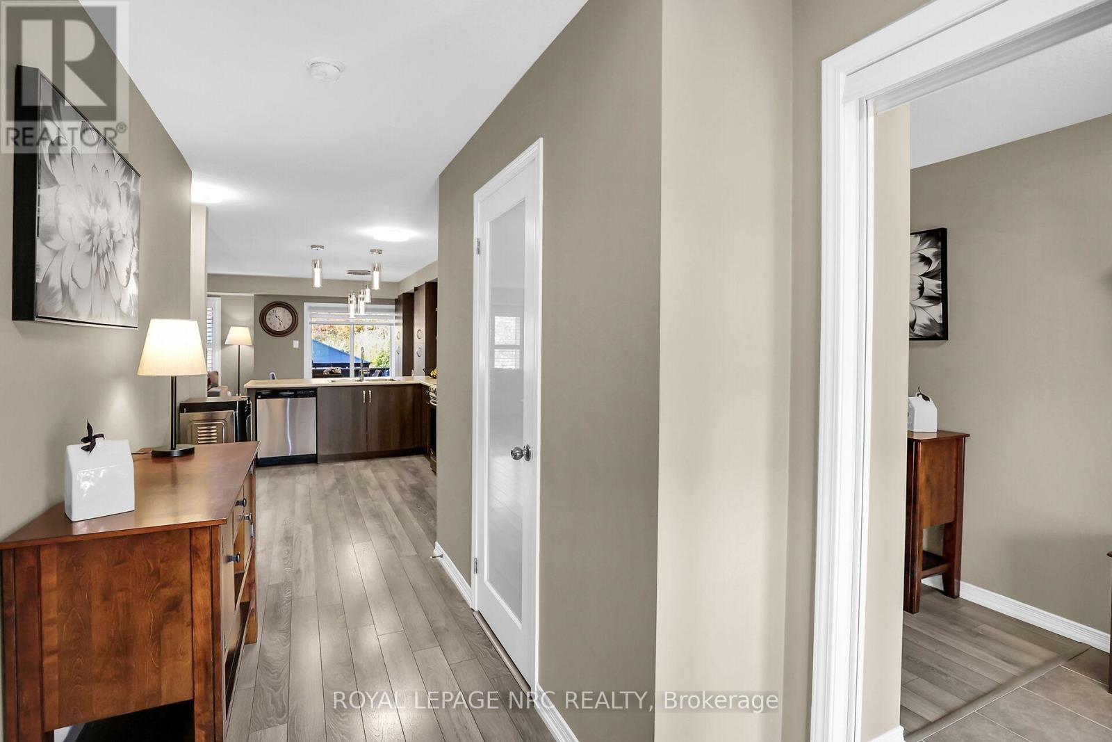 8681 Dogwood Crescent, Niagara Falls, Ontario  L2H 0K9 - Photo 18 - X12454222