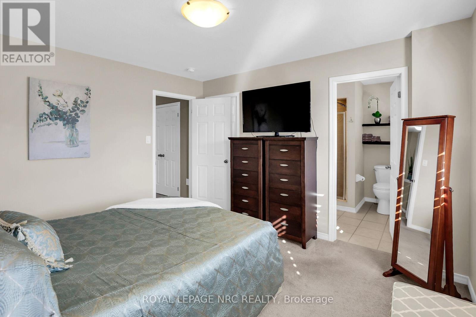 8681 Dogwood Crescent, Niagara Falls, Ontario  L2H 0K9 - Photo 21 - X12454222