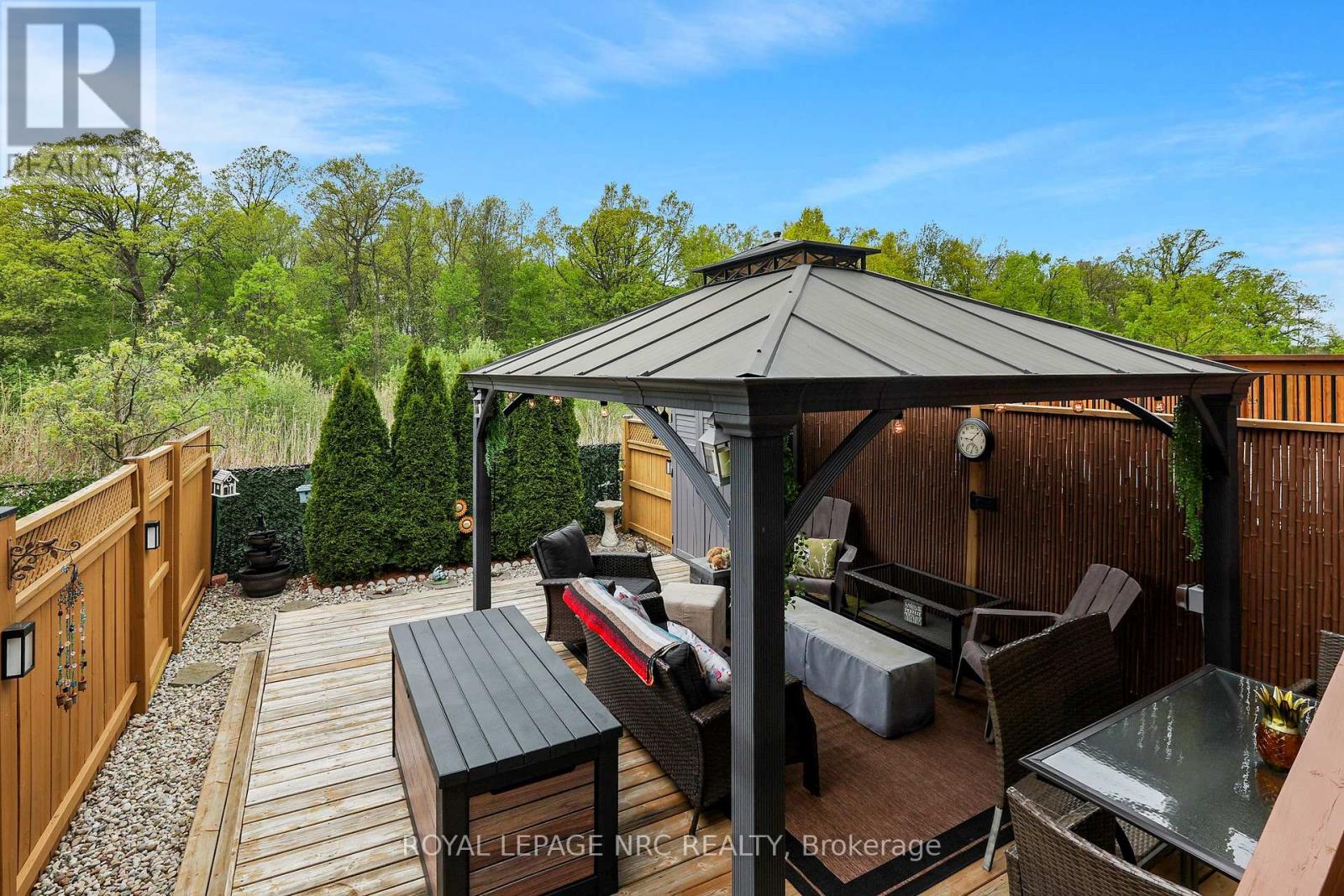 8681 Dogwood Crescent, Niagara Falls, Ontario  L2H 0K9 - Photo 33 - X12454222