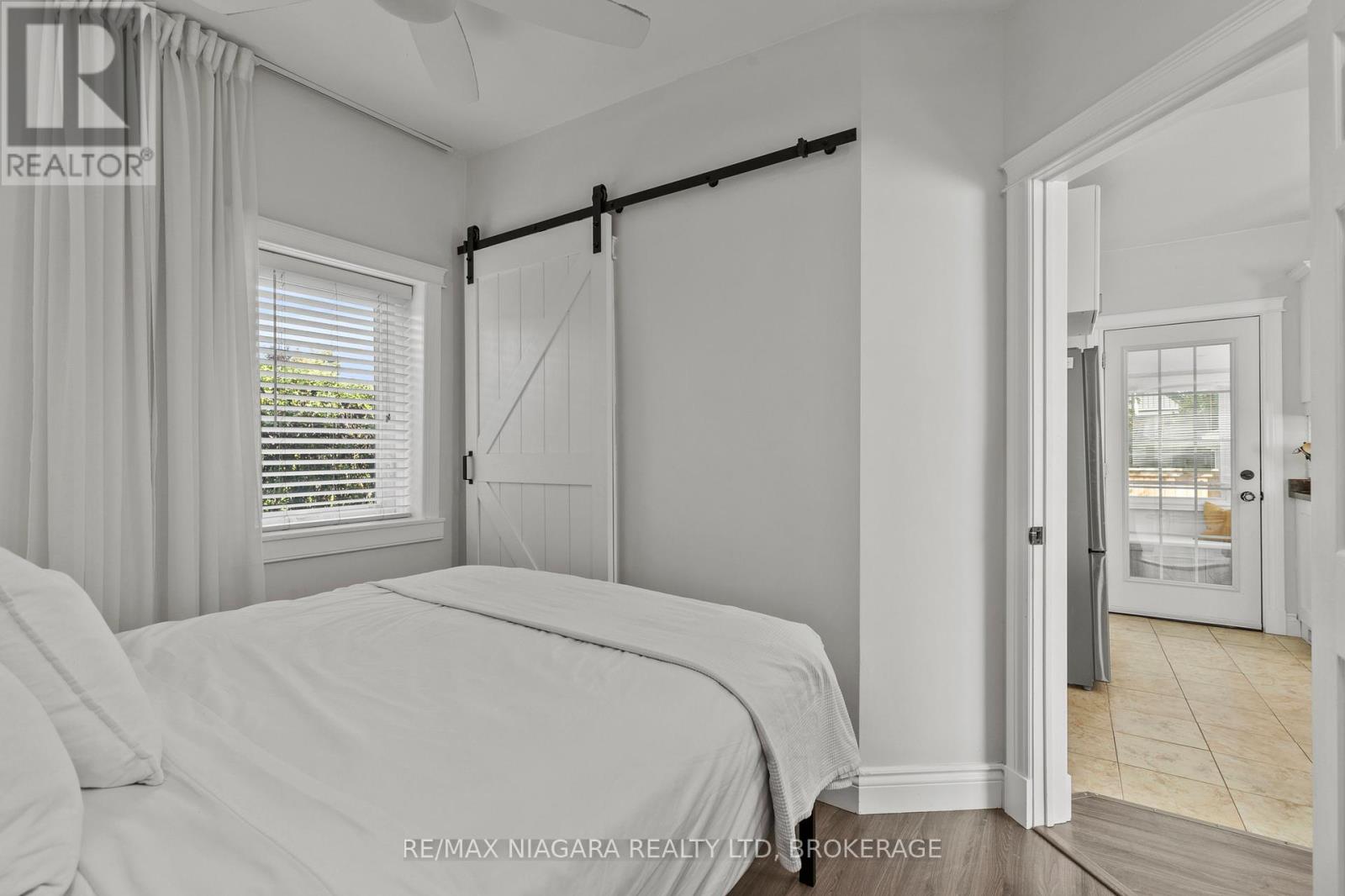 28 Chelsea Street, St. Catharines, Ontario  L2P 3B8 - Photo 21 - X12454286