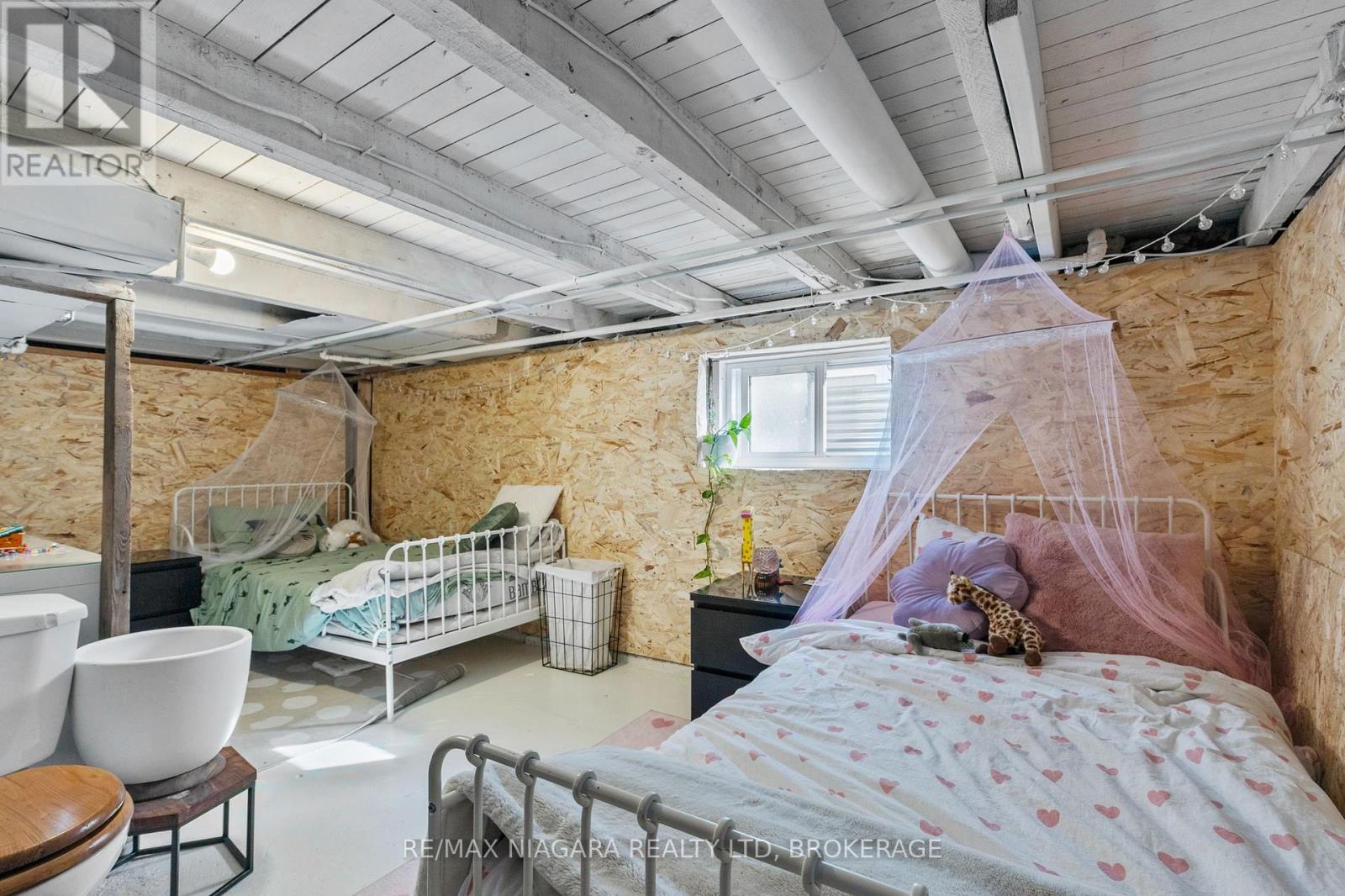 28 Chelsea Street, St. Catharines, Ontario  L2P 3B8 - Photo 28 - X12454286