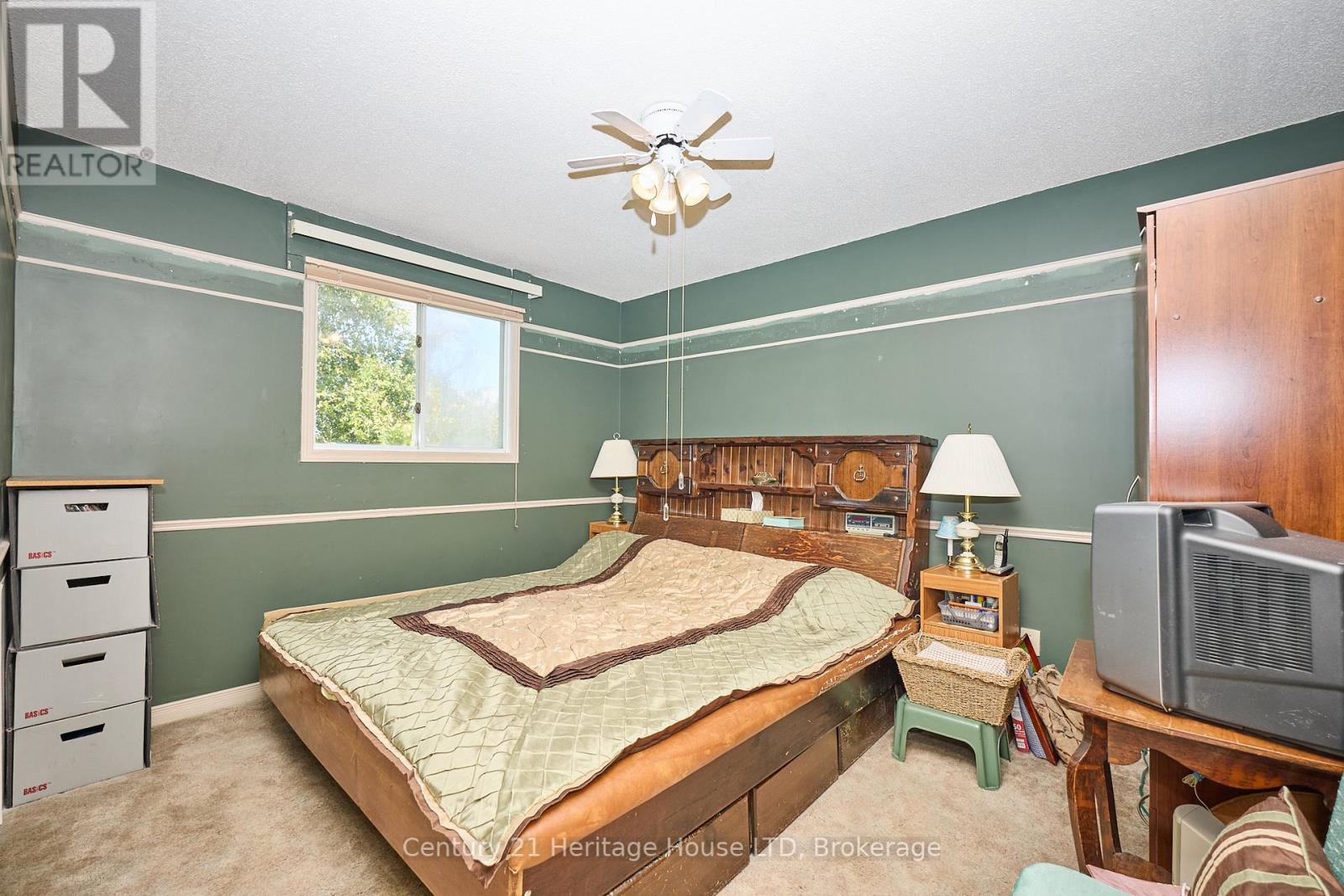 70 Dodds Court, Fort Erie, Ontario  L2A 5Z2 - Photo 10 - X12454287