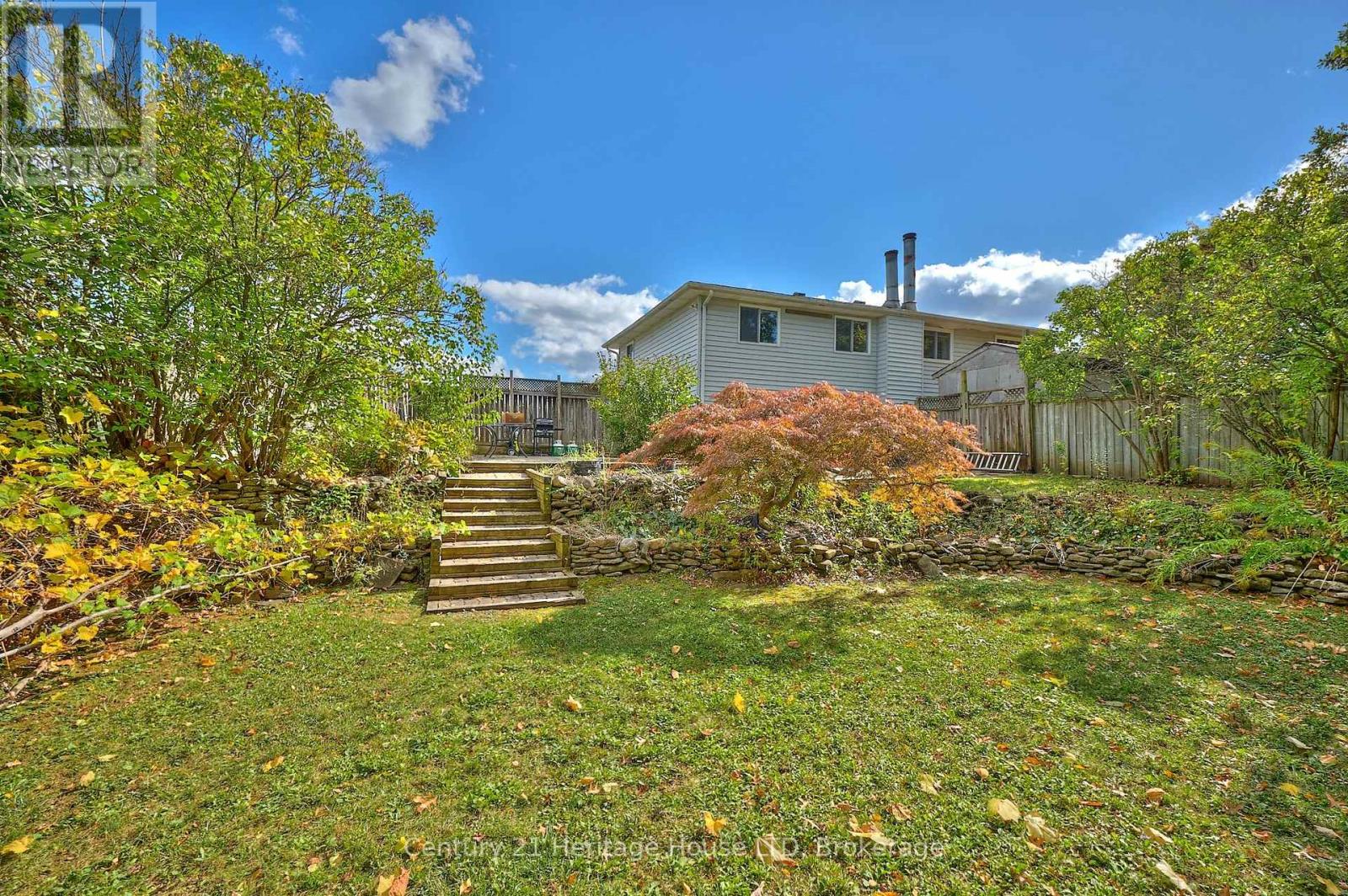 70 Dodds Court, Fort Erie, Ontario  L2A 5Z2 - Photo 27 - X12454287