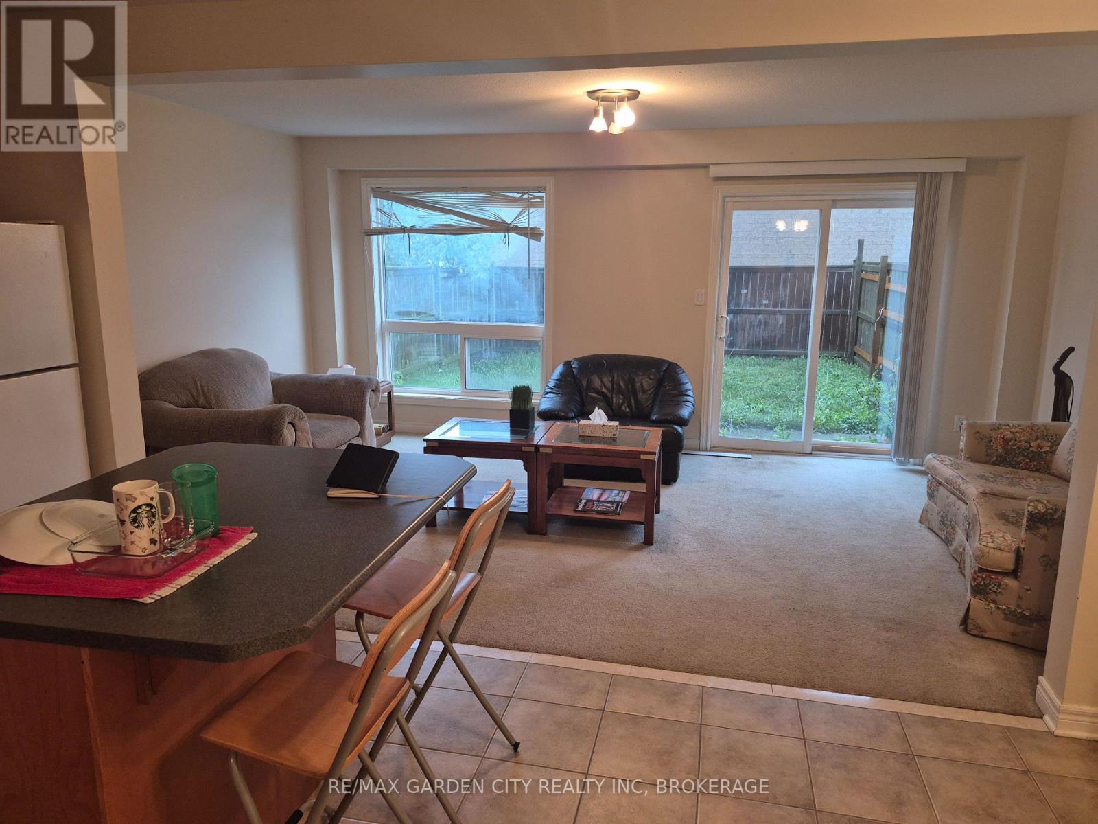 27 Natalie Court, Thorold, Ontario  L2V 5C6 - Photo 11 - X12454358