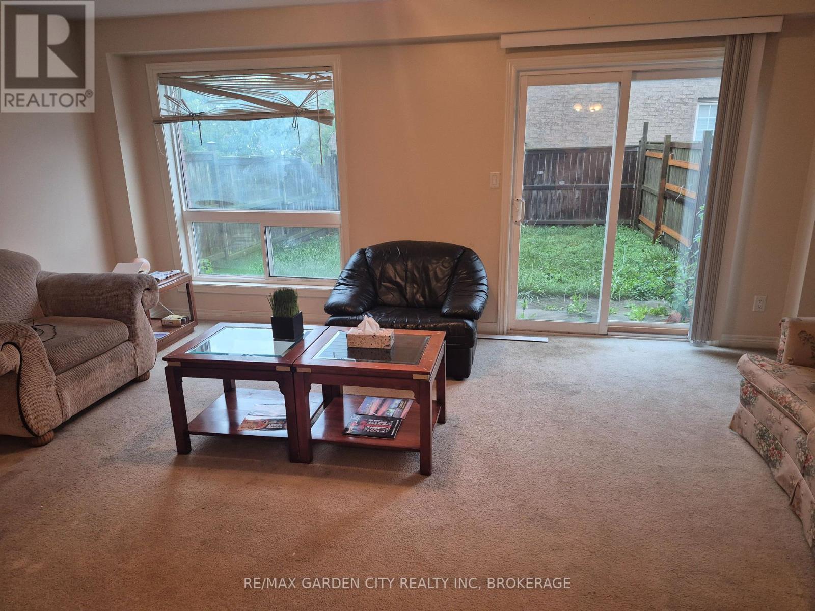 27 Natalie Court, Thorold, Ontario  L2V 5C6 - Photo 16 - X12454358