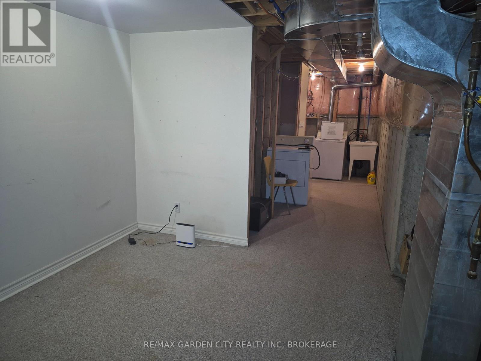 27 Natalie Court, Thorold, Ontario  L2V 5C6 - Photo 22 - X12454358