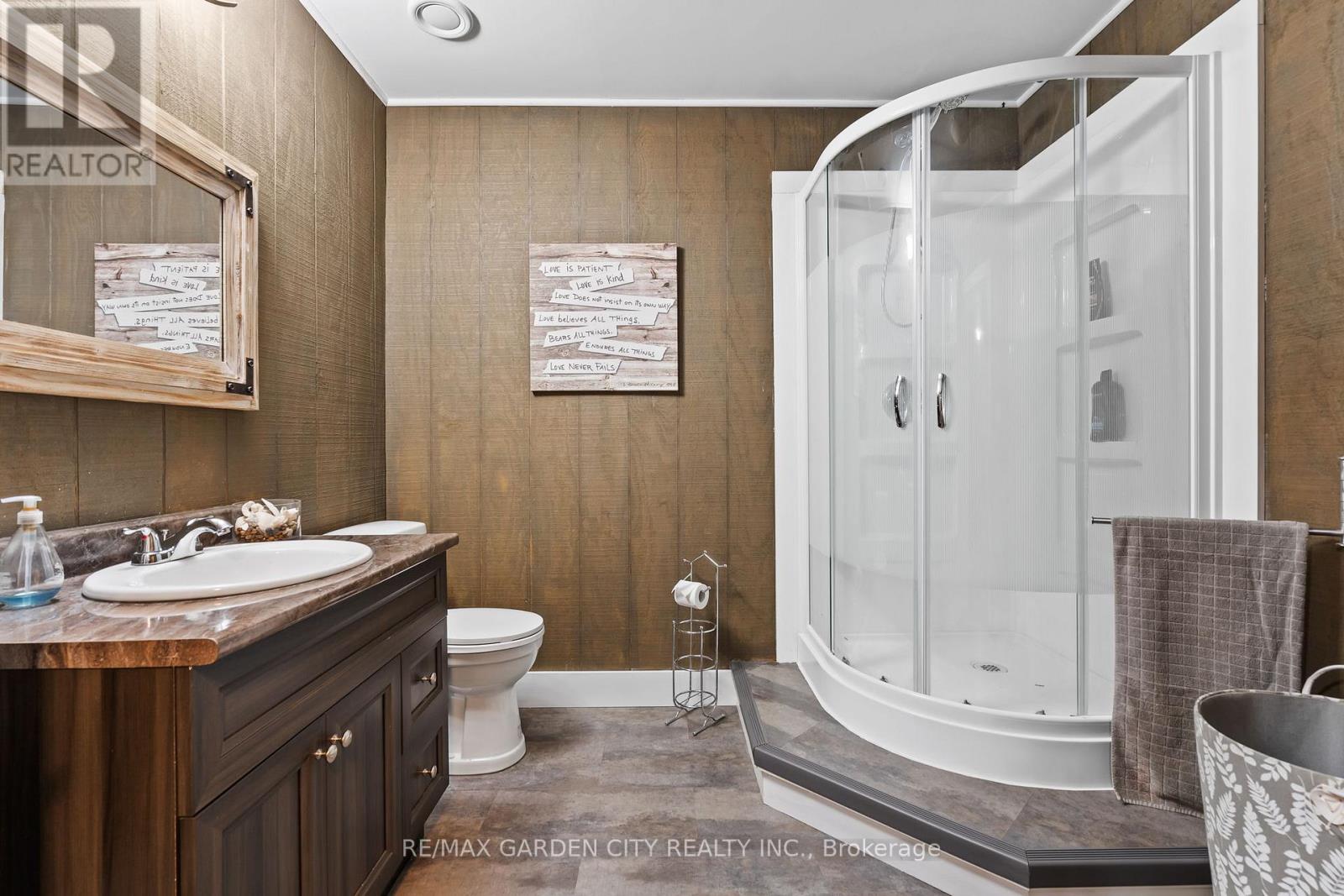 411 Read Road, Niagara-On-The-Lake (Lakeshore), Ontario  L0S 1J0 - Photo 34 - X12454361