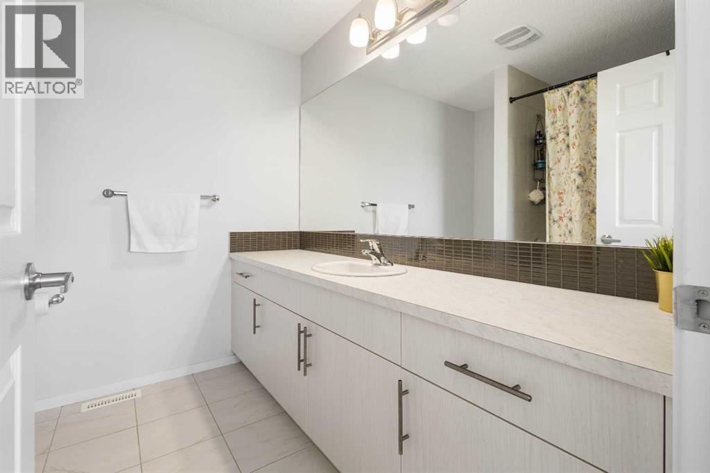 124 Carringham Way Nw, Calgary, Alberta  T3P 1V2 - Photo 21 - A2262475
