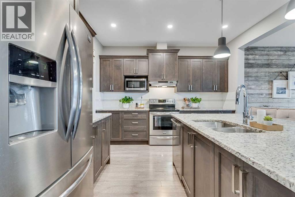 141 Williamstown Park Nw, Airdrie, Alberta  T4B 3Y8 - Photo 7 - A2263414