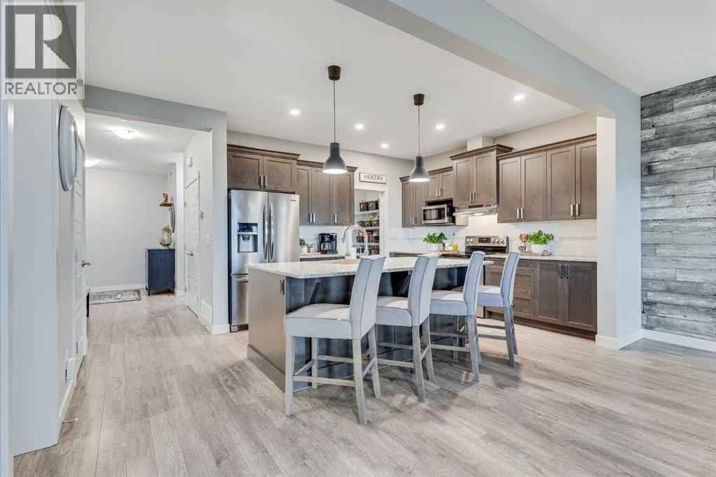 141 Williamstown Park Nw, Airdrie, Alberta  T4B 3Y8 - Photo 4 - A2263414