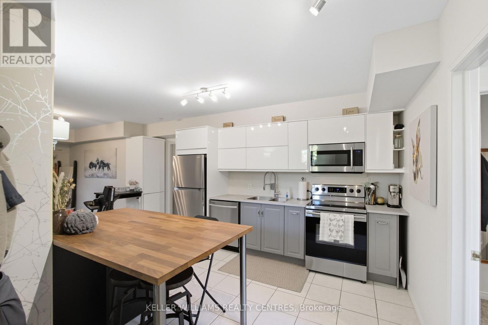 20173 Bathurst Street, East Gwillimbury (Holland Landing), Ontario  L9N 1N3 - Photo 29 - N12454120