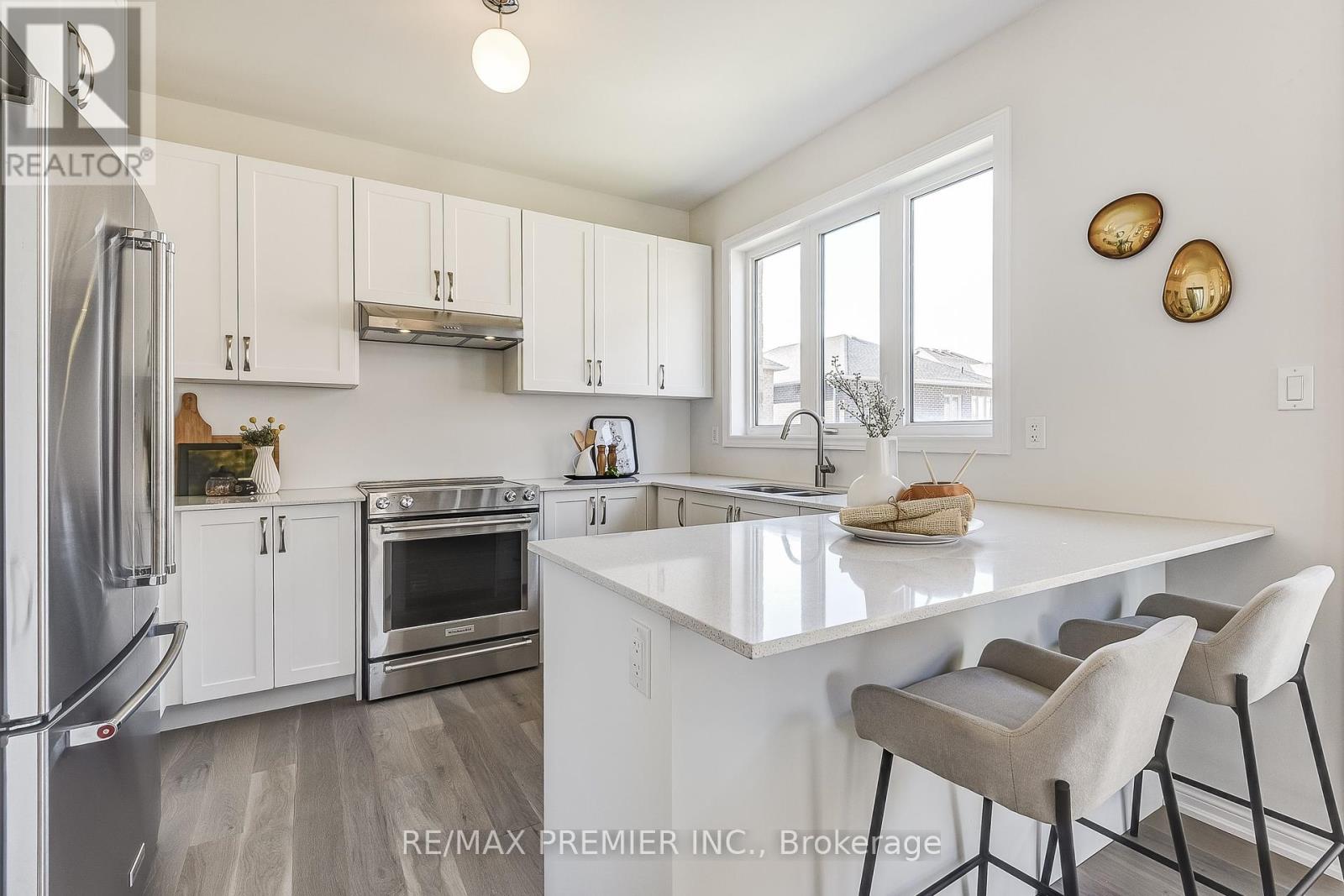 204 Sunnyridge Avenue, Whitchurch-Stouffville (Stouffville), Ontario  L4A 4W3 - Photo 19 - N12454142