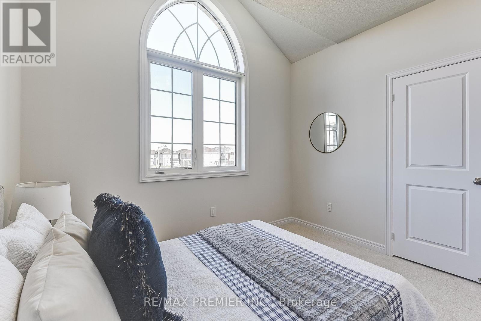 204 Sunnyridge Avenue, Whitchurch-Stouffville (Stouffville), Ontario  L4A 4W3 - Photo 40 - N12454142
