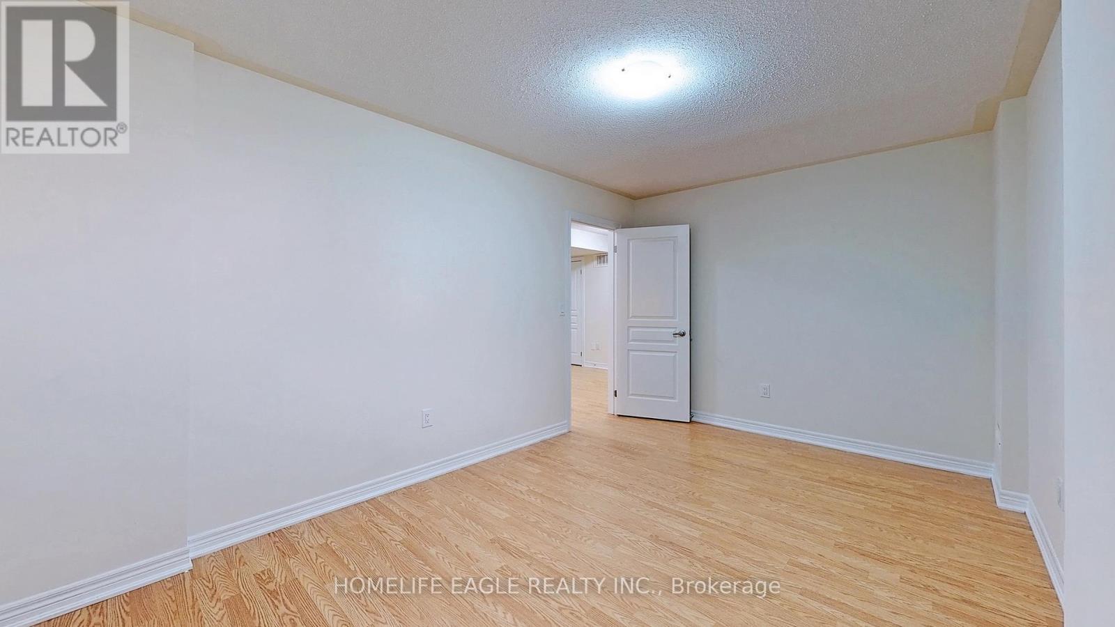 Bsmt - 5 Military Court, Richmond Hill, Ontario  L4E 0M3 - Photo 7 - N12454160