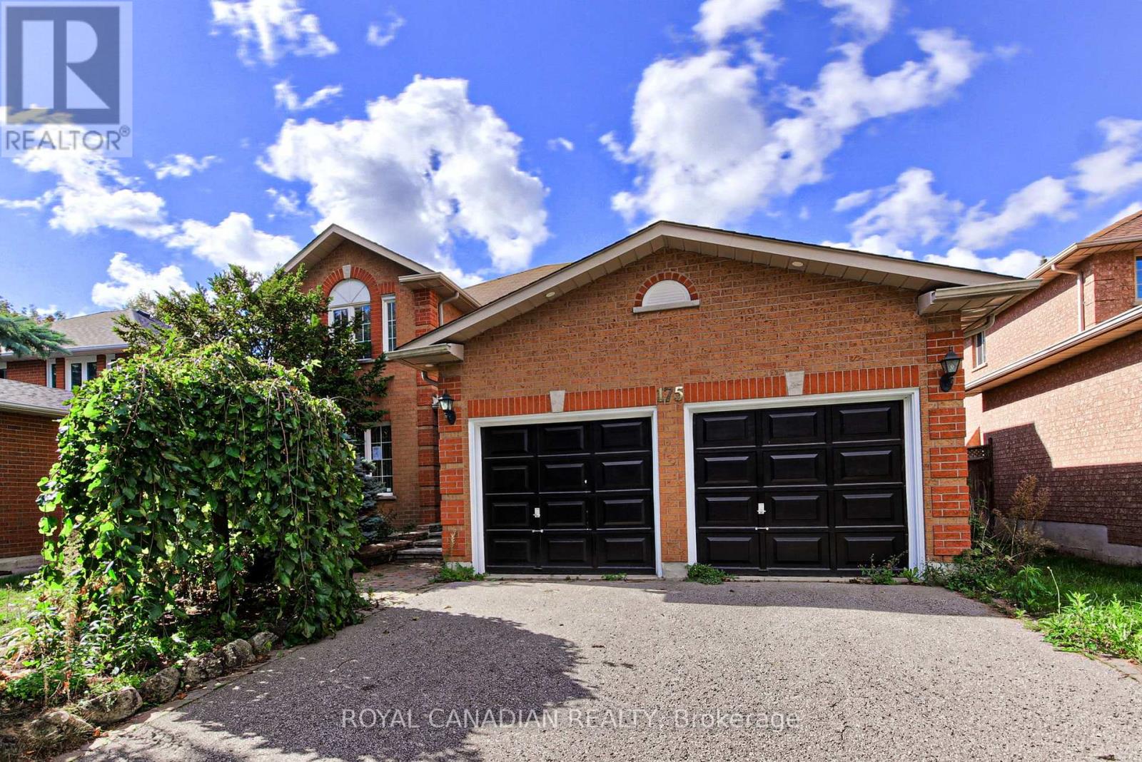 175 Rhodes Circle, Newmarket, Ontario  L3X 1V3 - Photo 2 - N12454171