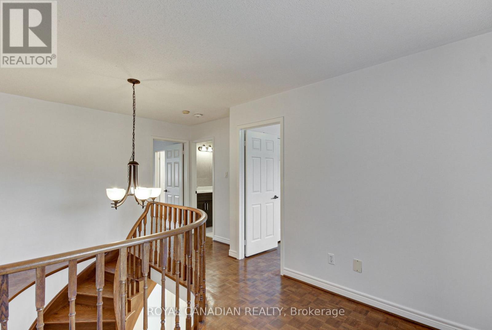 175 Rhodes Circle, Newmarket, Ontario  L3X 1V3 - Photo 27 - N12454171