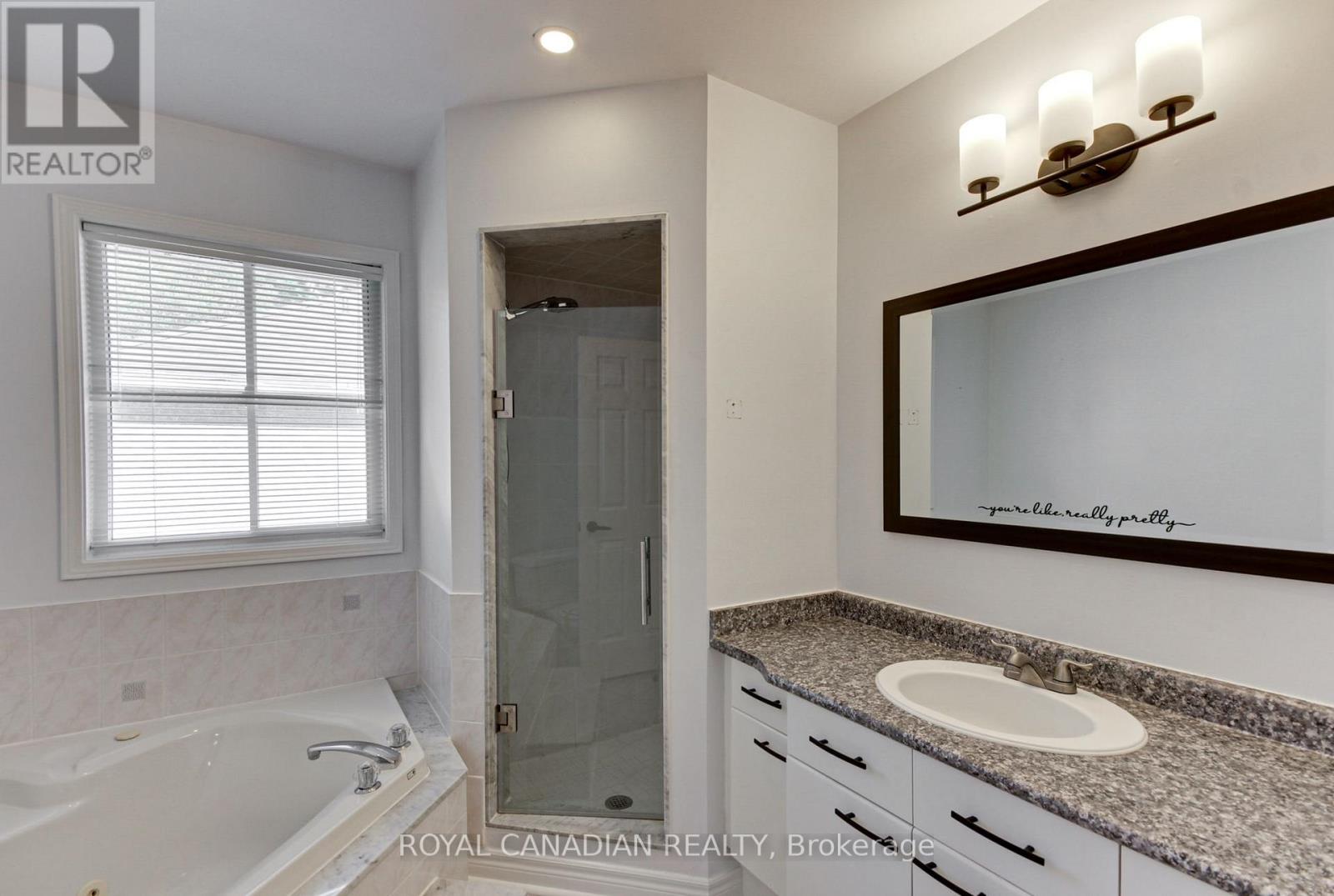 175 Rhodes Circle, Newmarket, Ontario  L3X 1V3 - Photo 30 - N12454171