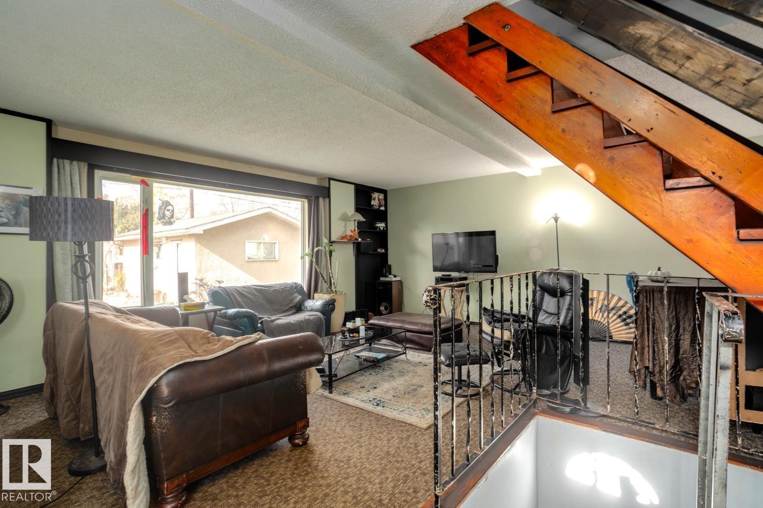 12116 48 St Nw, Edmonton, Alberta  T5W 2Z2 - Photo 2 - E4461465
