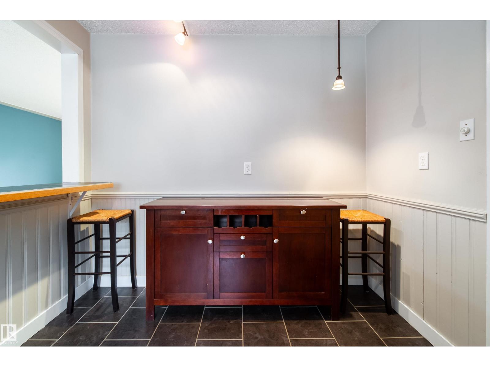 7135 87 St Nw, Edmonton, Alberta  T6C 3G1 - Photo 16 - E4461466