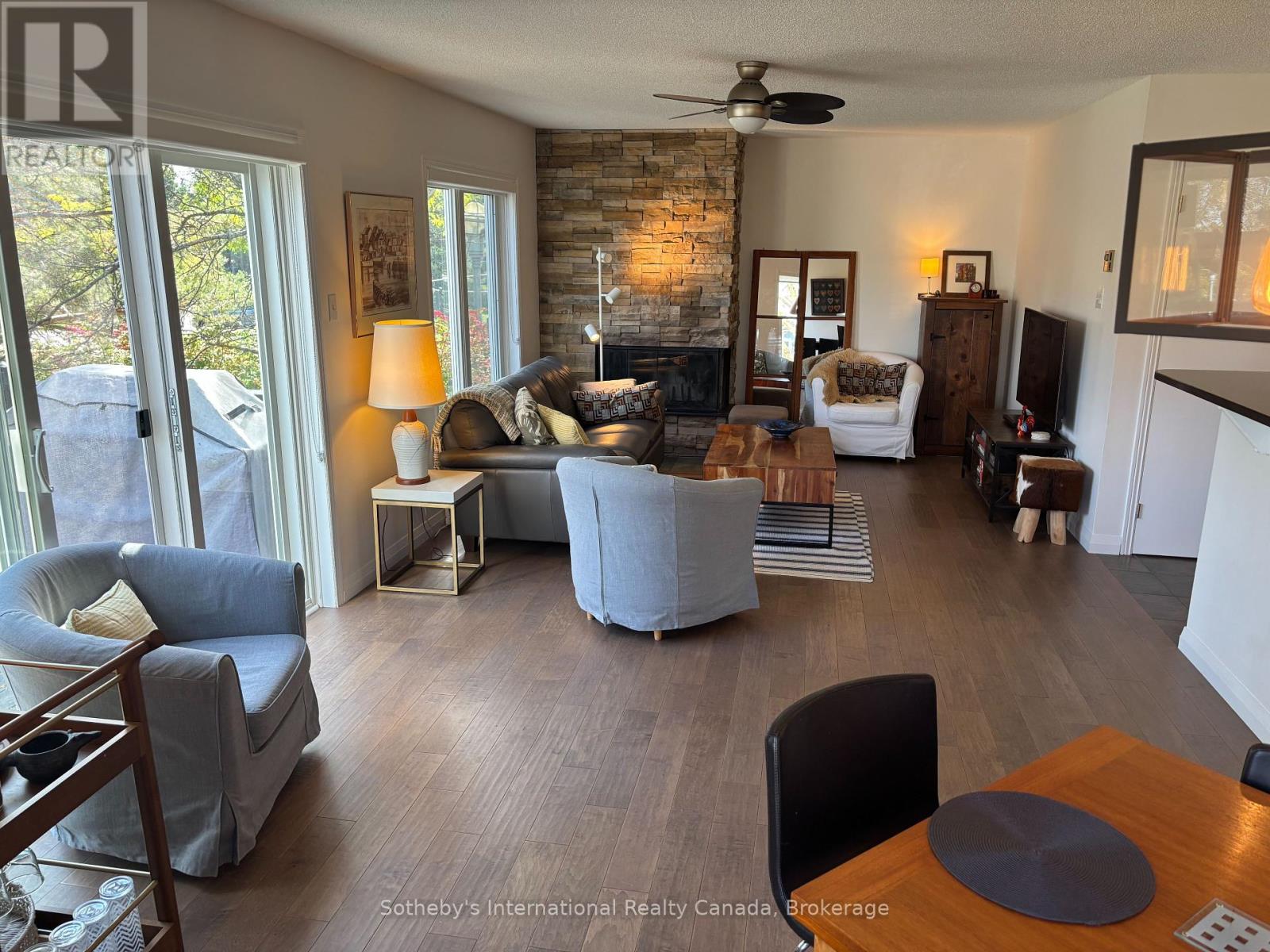 826 Suncrest Circle, Collingwood, Ontario  L9Y 5C7 - Photo 5 - S12454313