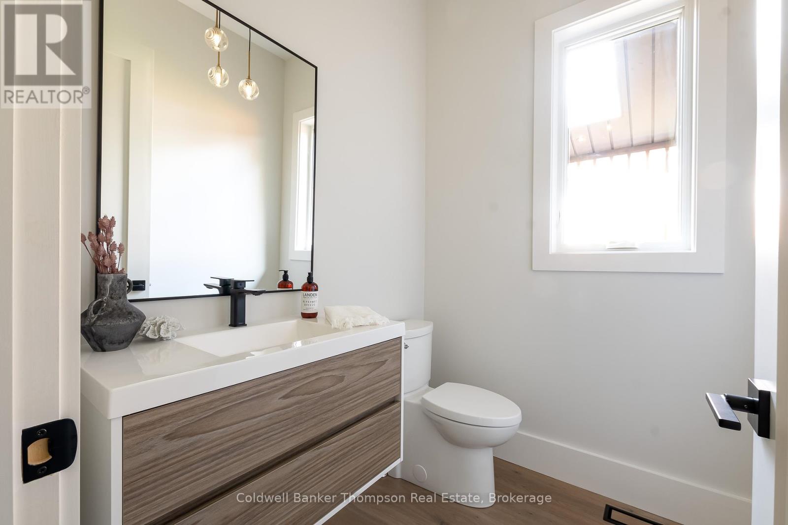 21 Natures Way, Huntsville, Ontario  P1H 0B4 - Photo 20 - X12368509