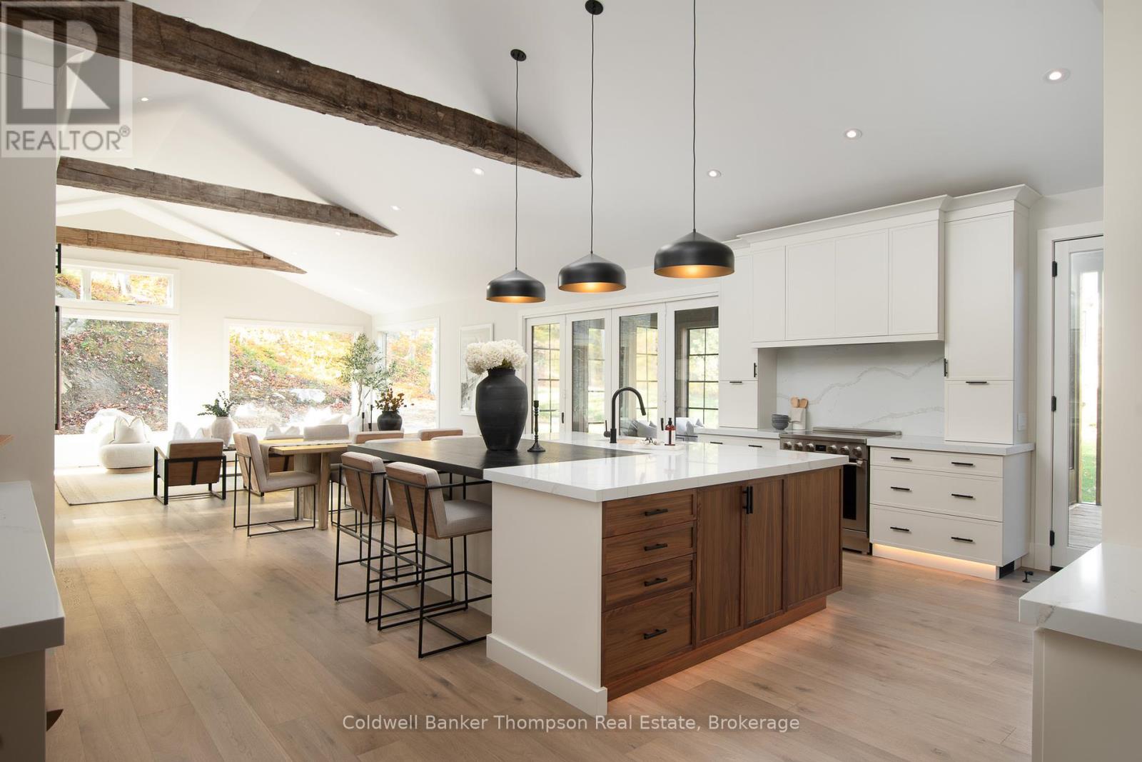 21 Natures Way, Huntsville, Ontario  P1H 0B4 - Photo 3 - X12368509