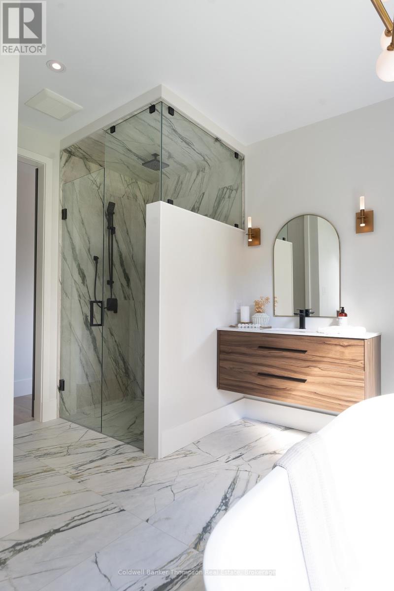 21 Natures Way, Huntsville, Ontario  P1H 0B4 - Photo 34 - X12368509