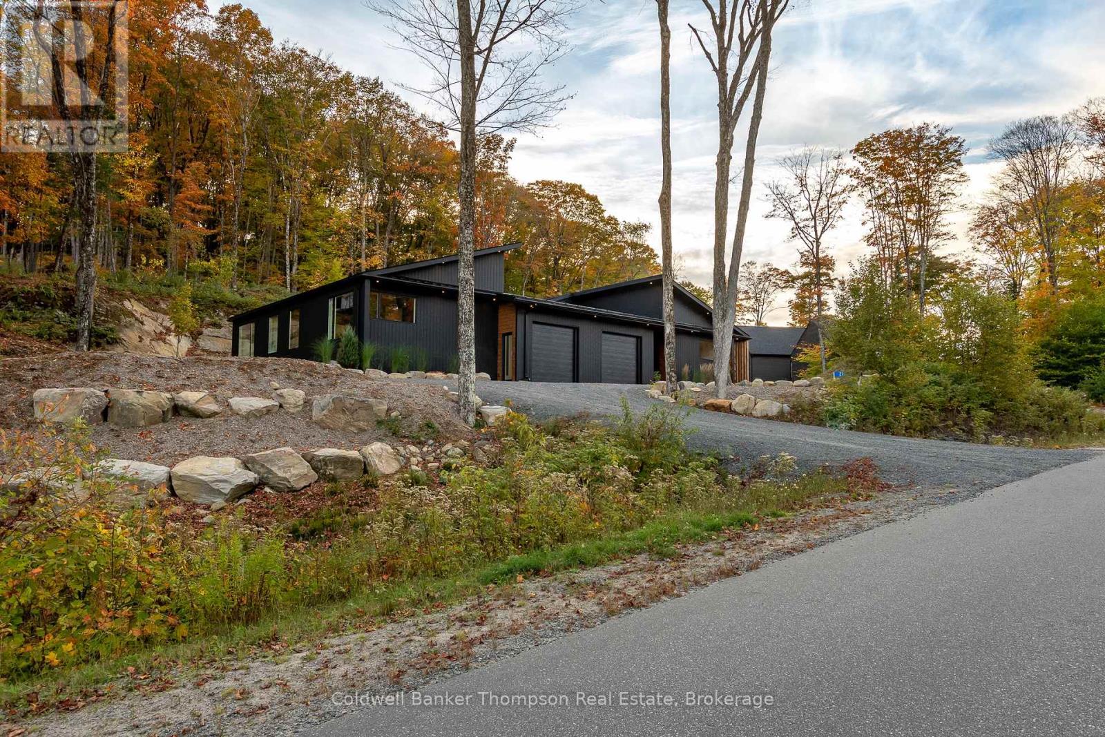 21 Natures Way, Huntsville, Ontario  P1H 0B4 - Photo 37 - X12368509